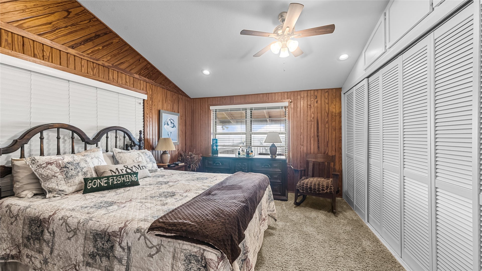 1417 8th Street, Dickinson, TX 77539 1417 8th Street, Dickinson, TX 77539