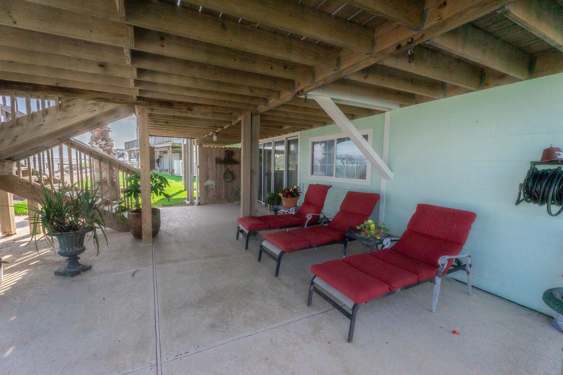 1417 8th Street, Dickinson, TX 77539 1417 8th Street, Dickinson, TX 77539