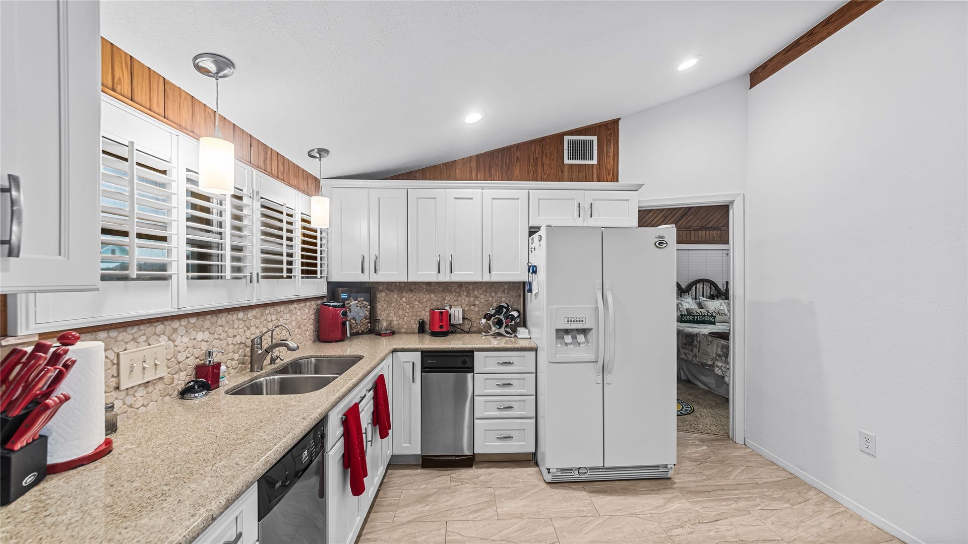 1417 8th Street, Dickinson, TX 77539 1417 8th Street, Dickinson, TX 77539