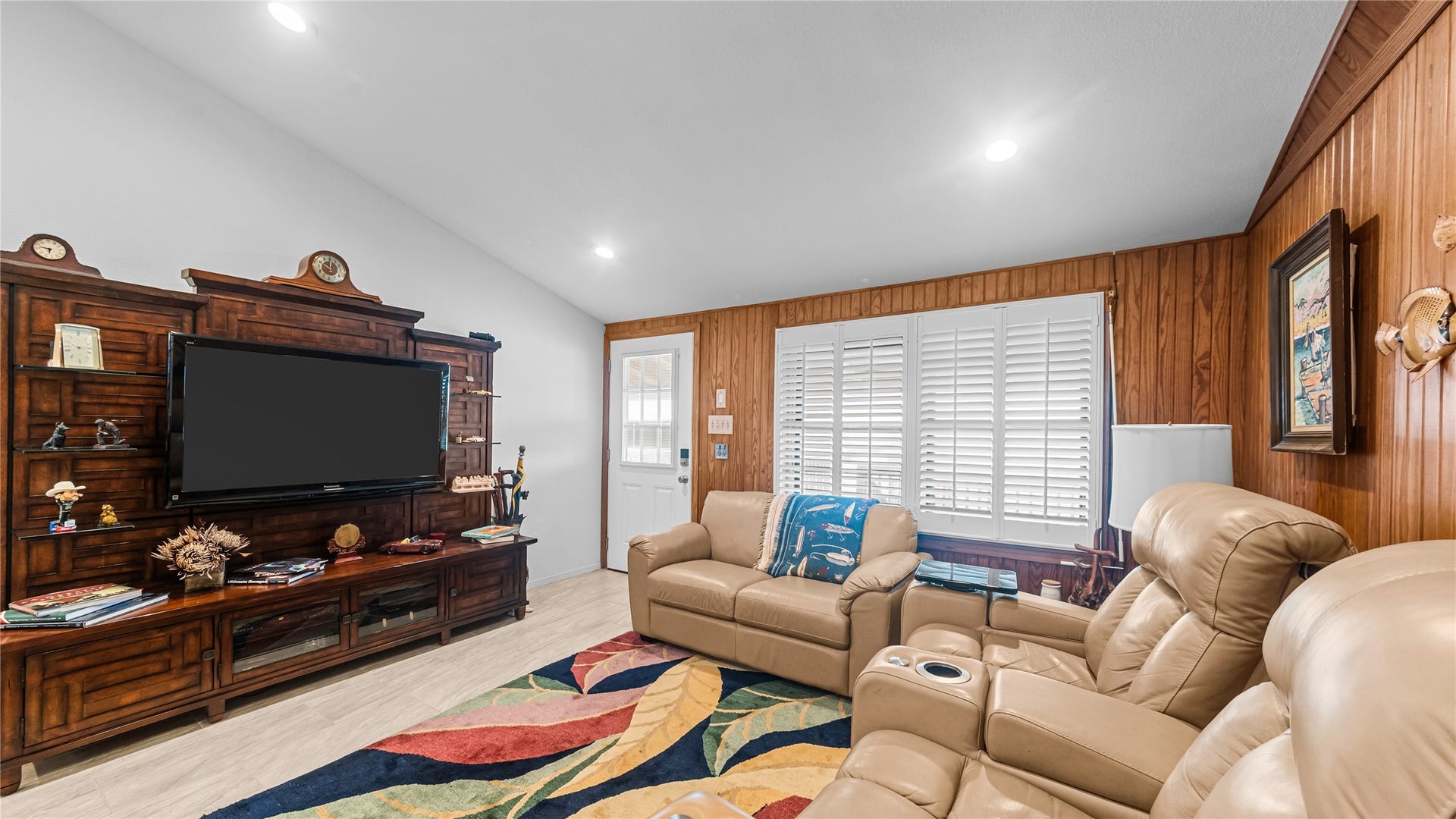 1417 8th Street, Dickinson, TX 77539 1417 8th Street, Dickinson, TX 77539