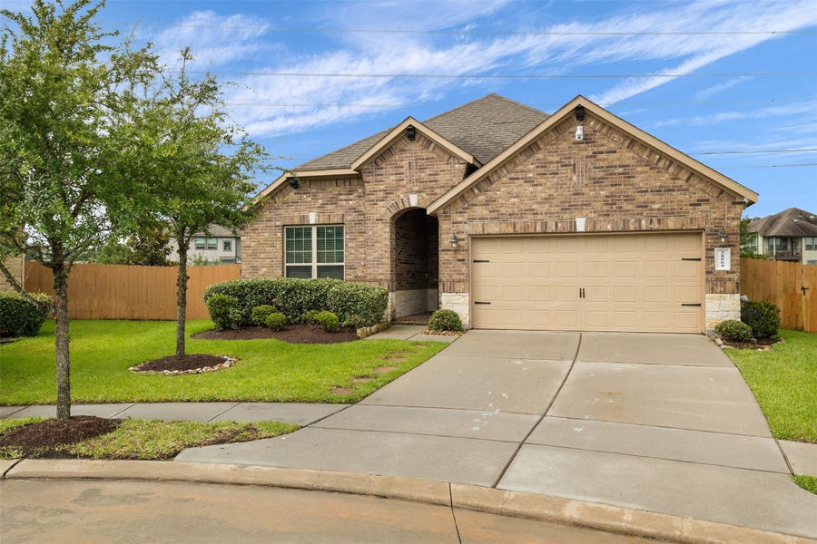 Property photo for 28064 Misty Evening Court, Spring, TX