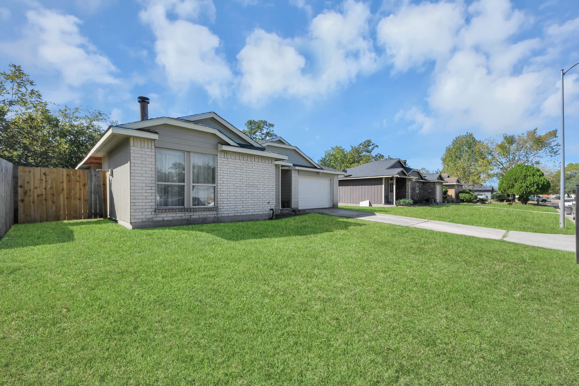Welcome to 7910 Bluejay Twin Circle! This charming single-story home features an attractive brick exterior, updated siding, a two-car garage, and a spacious front lawn. A wonderful opportunity to make this home your own in the established Audubon Park community!