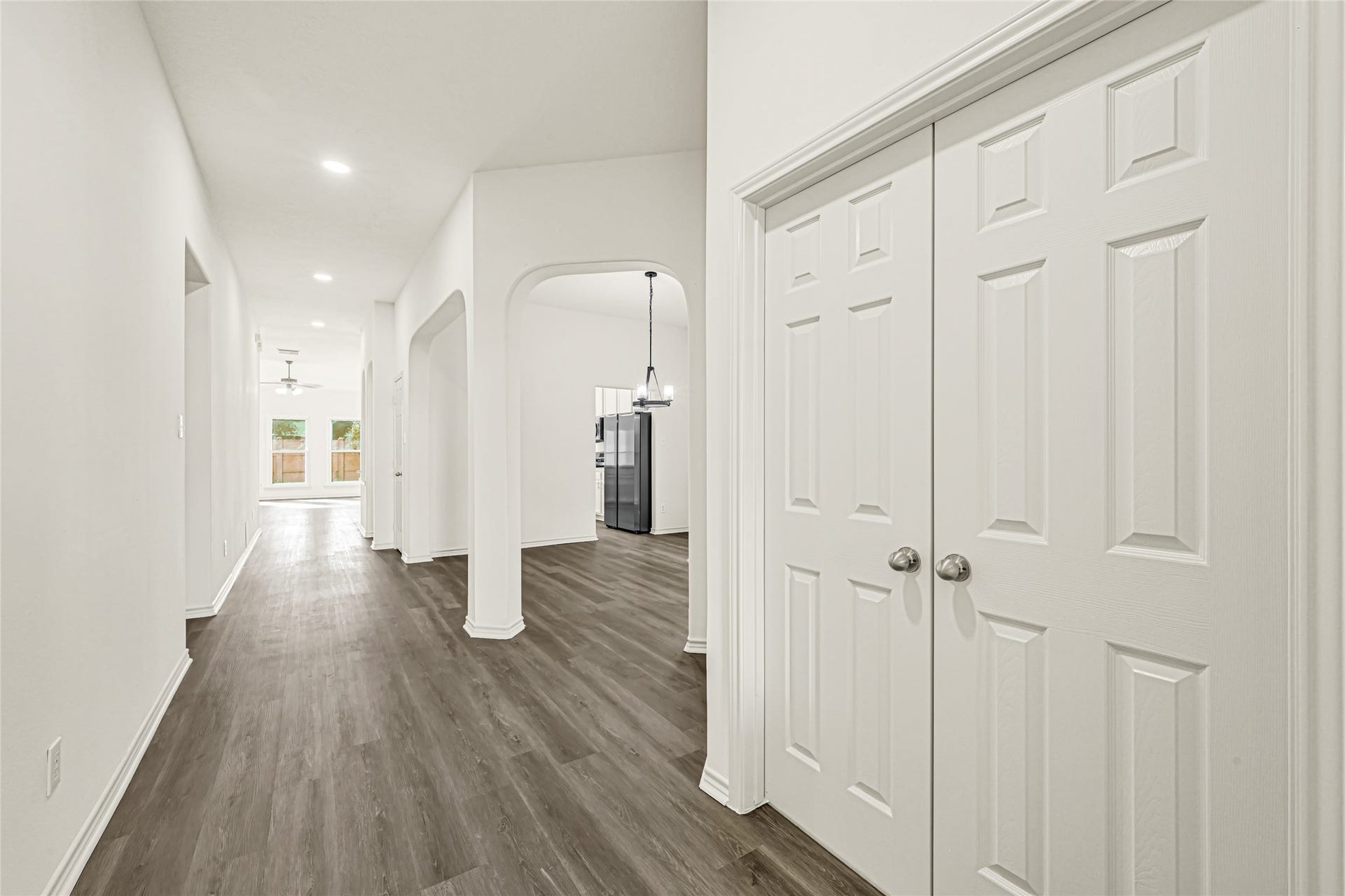4923 Trailing Clover Court, Houston, TX 77084 Entrance hallway