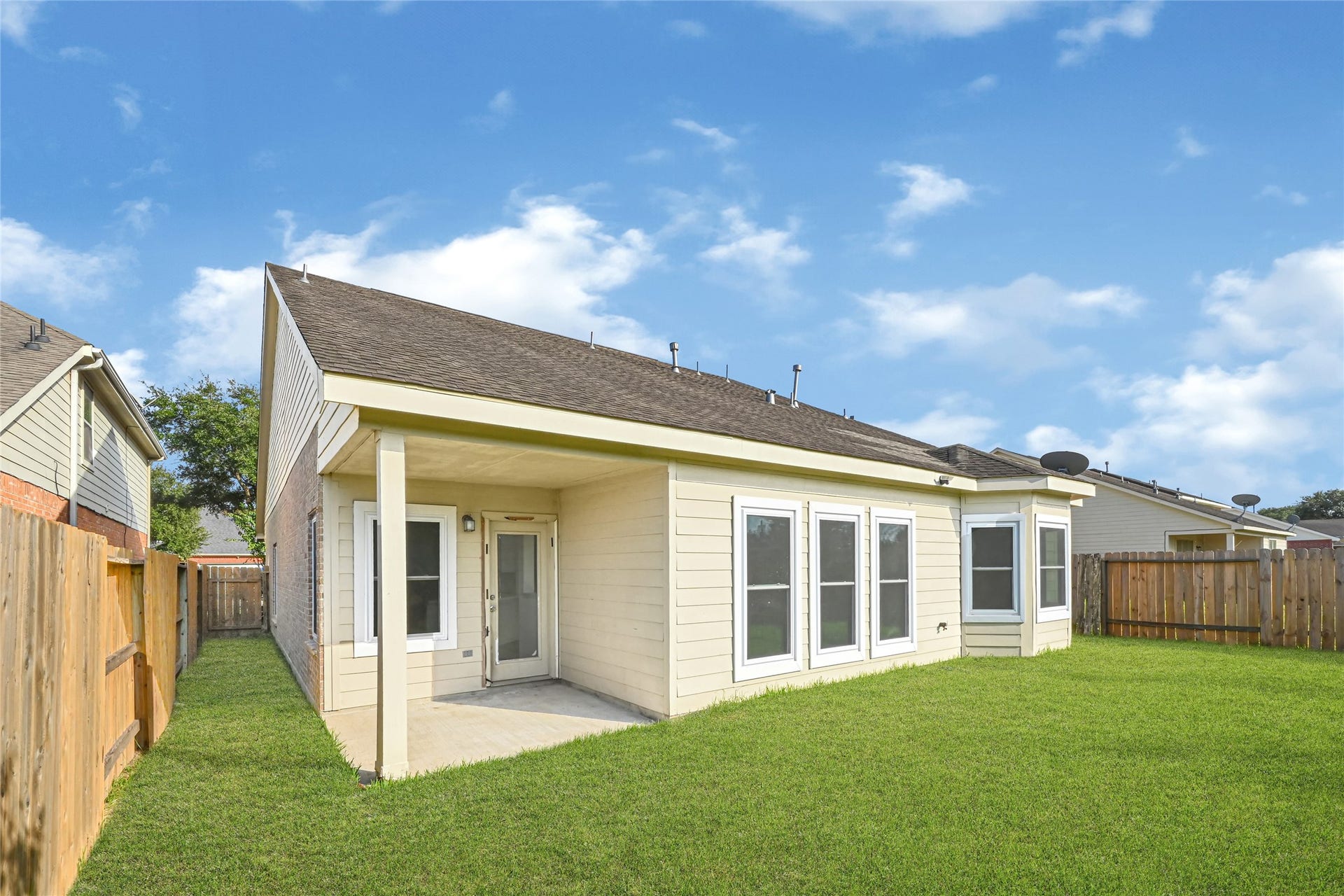 4923 Trailing Clover Court, Houston, TX 77084 Backyard