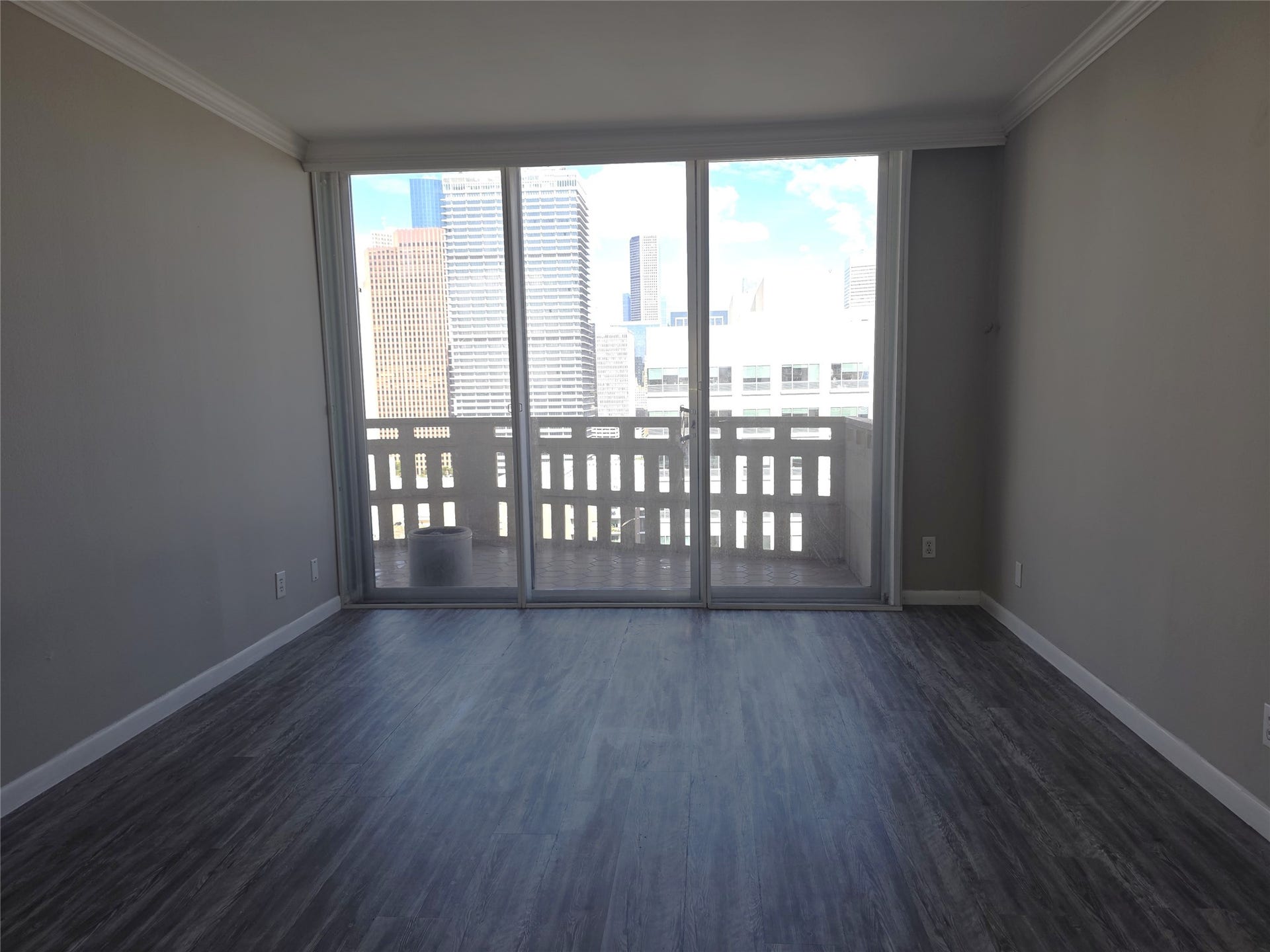 2016 Main Street, #1907, Houston, TX 77002 Bedroom
