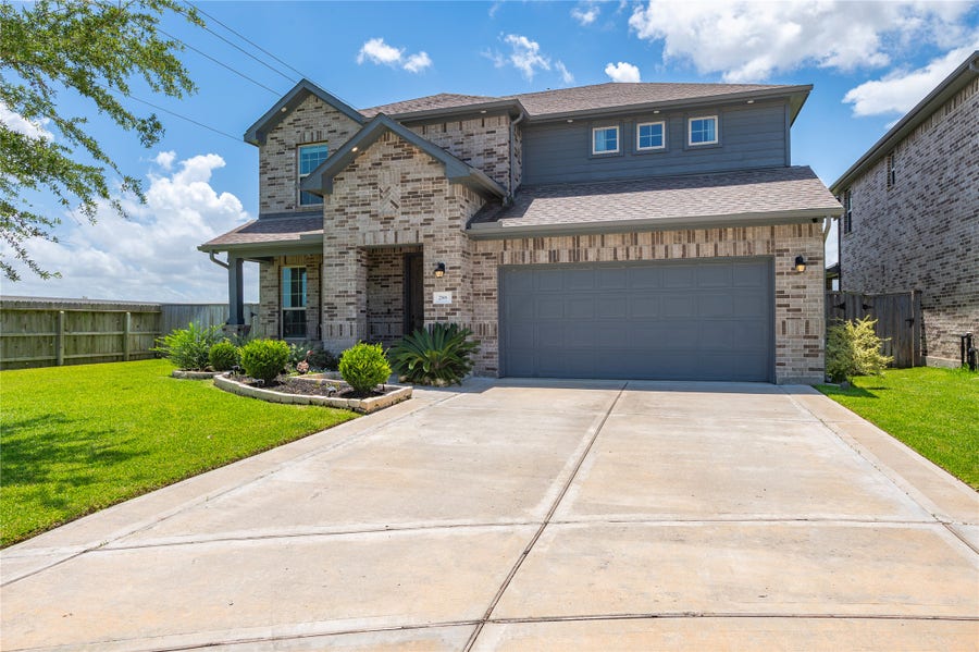 Property photo for 288 Kara Mist Court, La Porte, TX