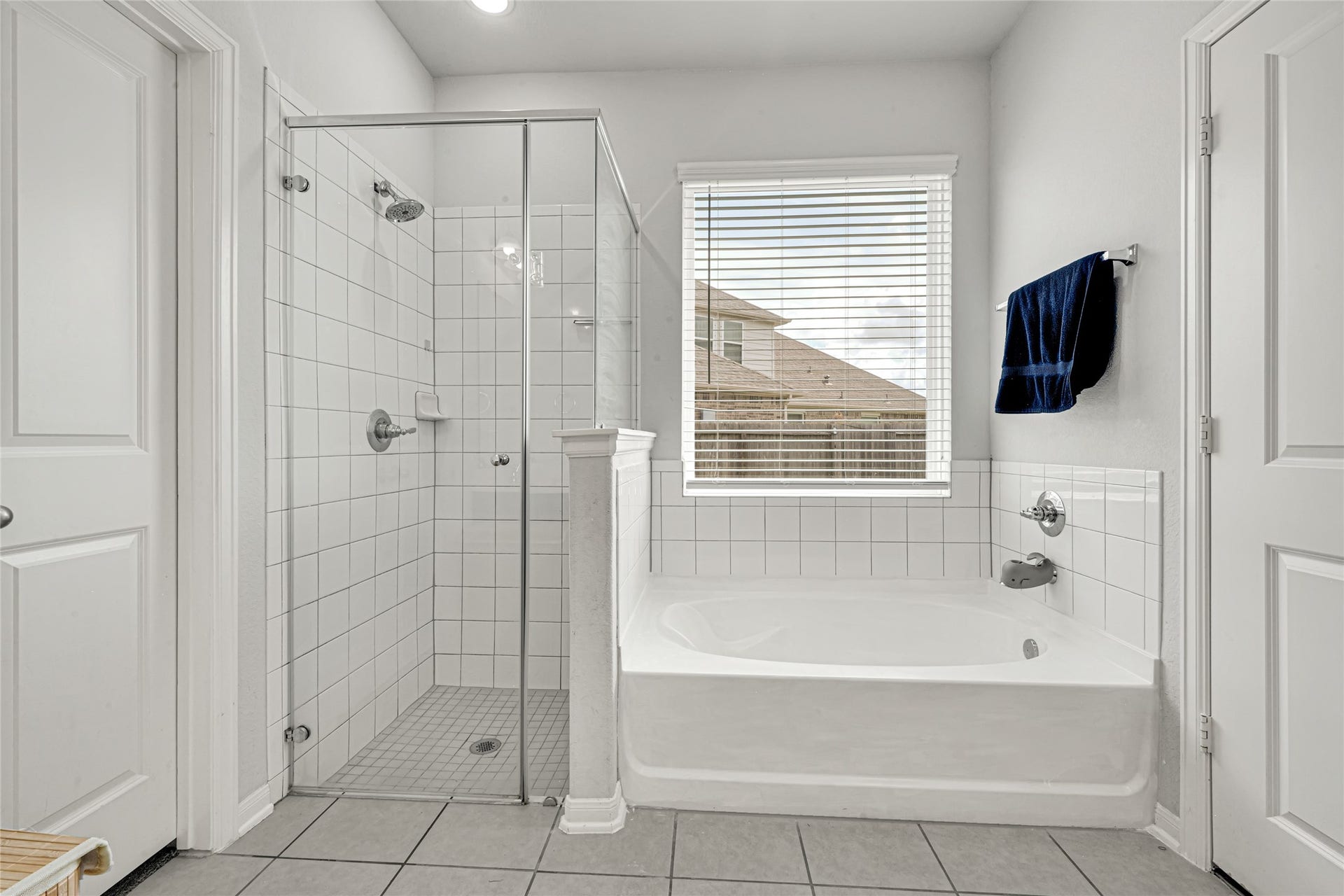 302 Vineyard Court, Alvin, TX 77511 302 Vineyard Court, Alvin, TX 77511