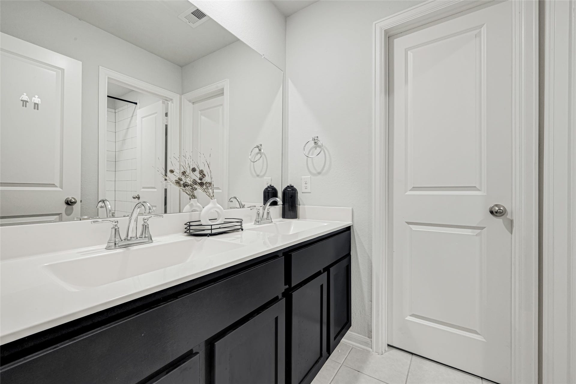 302 Vineyard Court, Alvin, TX 77511 302 Vineyard Court, Alvin, TX 77511