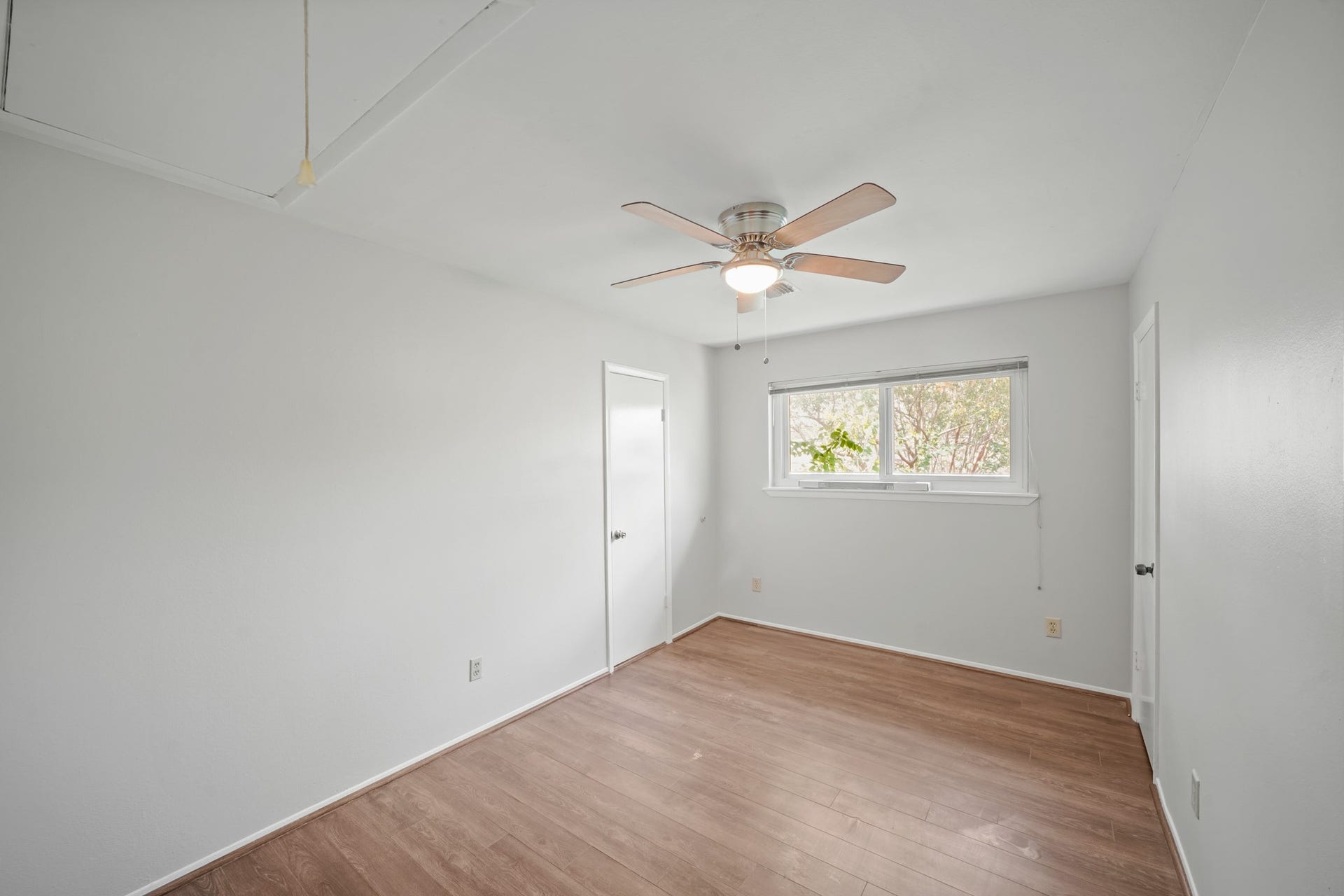 10814 Sugar Hill Drive, #B, Houston, TX 77042 10814 Sugar Hill Drive, #B, Houston, TX 77042