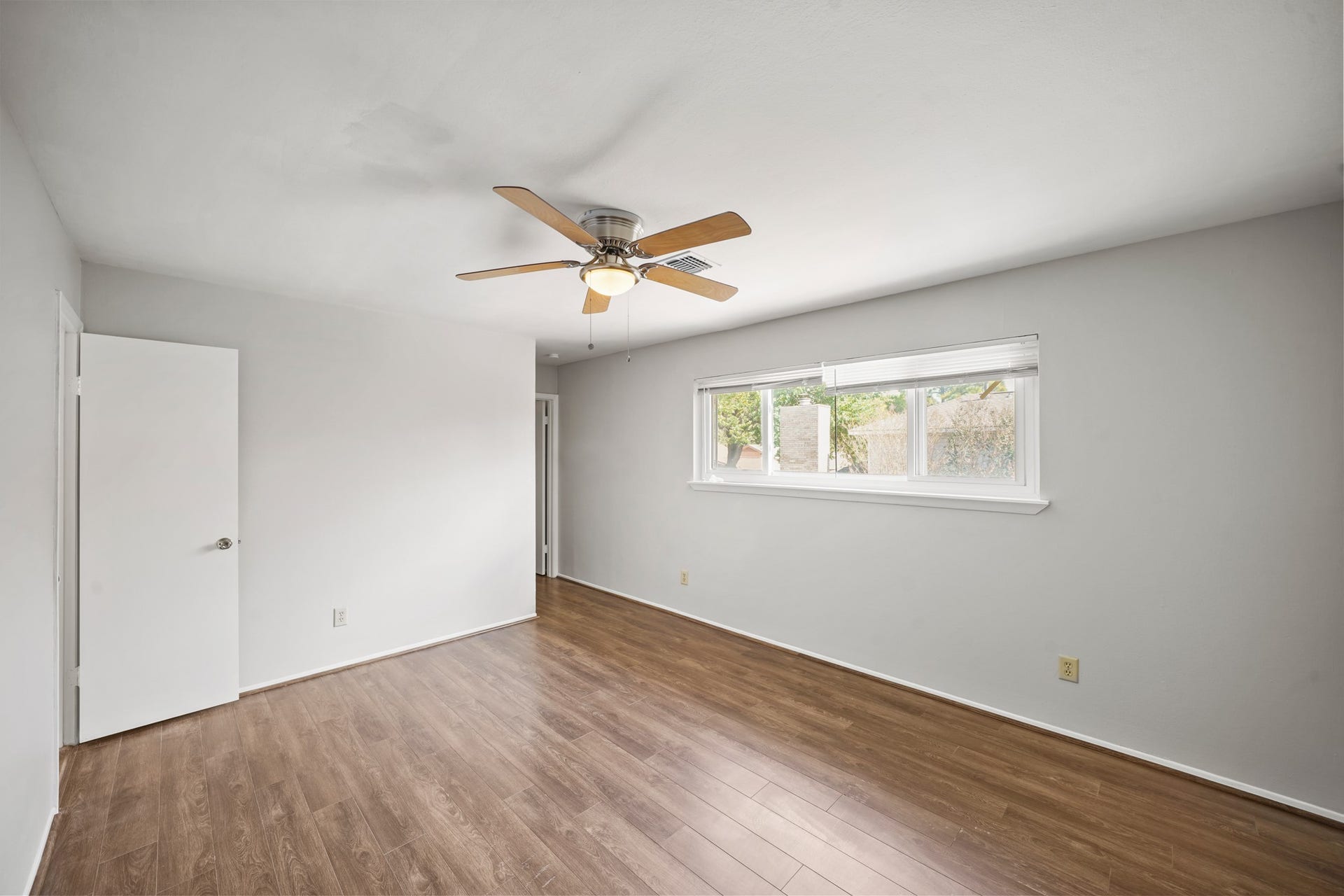 10814 Sugar Hill Drive, #B, Houston, TX 77042 10814 Sugar Hill Drive, #B, Houston, TX 77042
