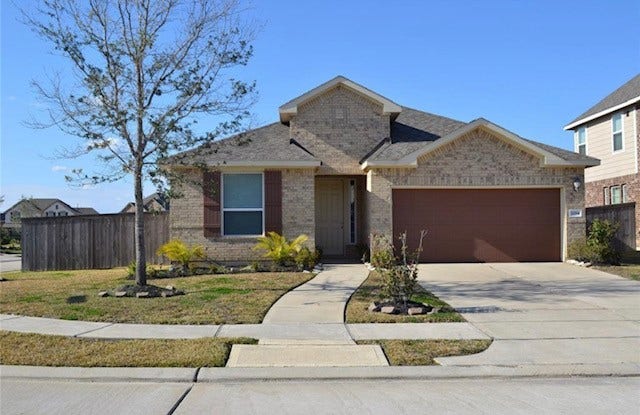 Property photo for 2014 Hughes Ranch Road, Pearland, TX