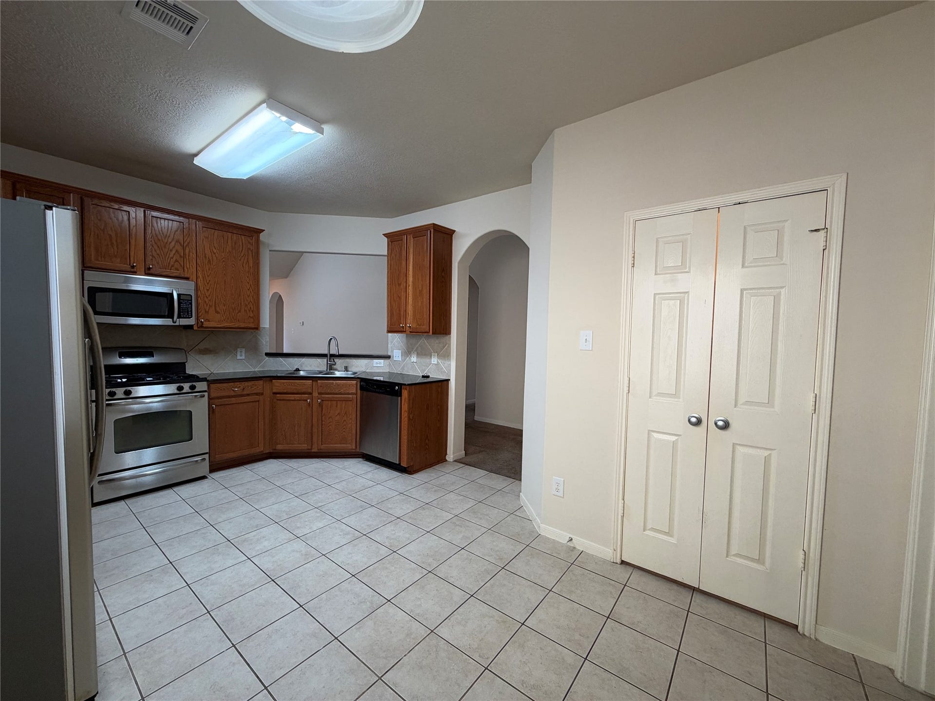 11334 Sandstone Canyon Drive, Humble, TX 77396 11334 Sandstone Canyon Drive, Humble, TX 77396