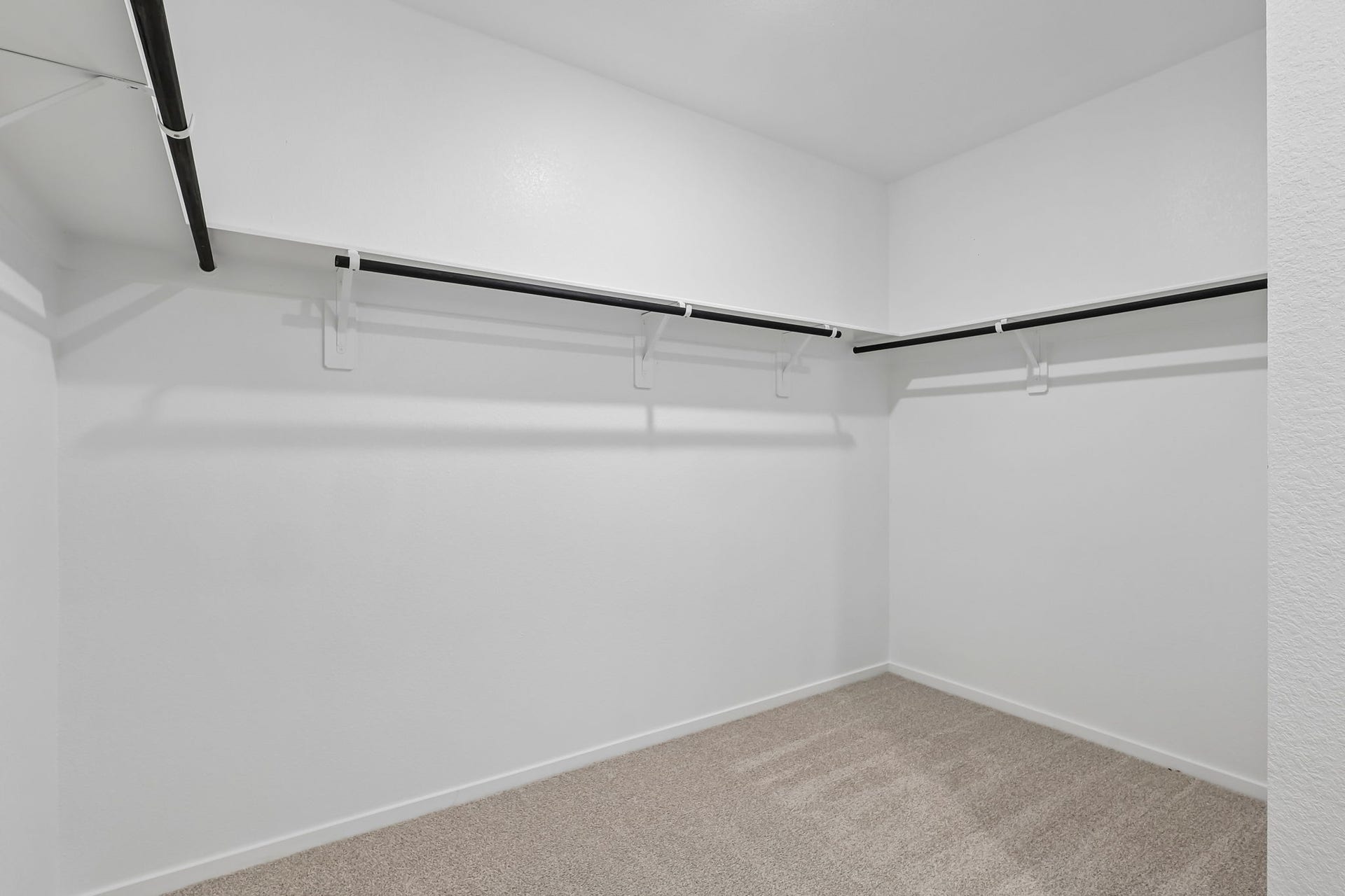 31019 Rova Boat Drive, Huffman, TX 77336 Image may not represent the exact property listed.