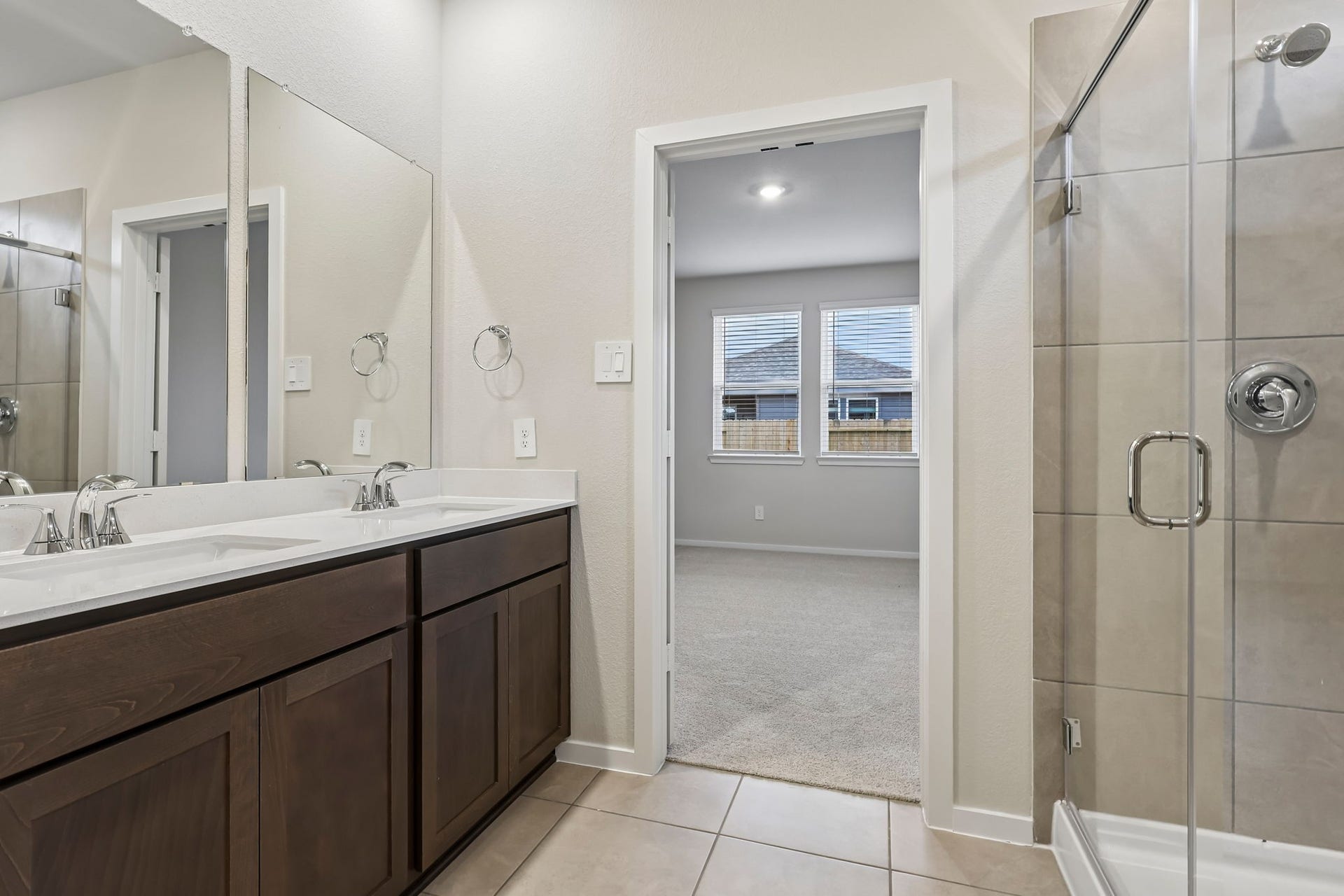 31019 Rova Boat Drive, Huffman, TX 77336 Image may not represent the exact property listed.