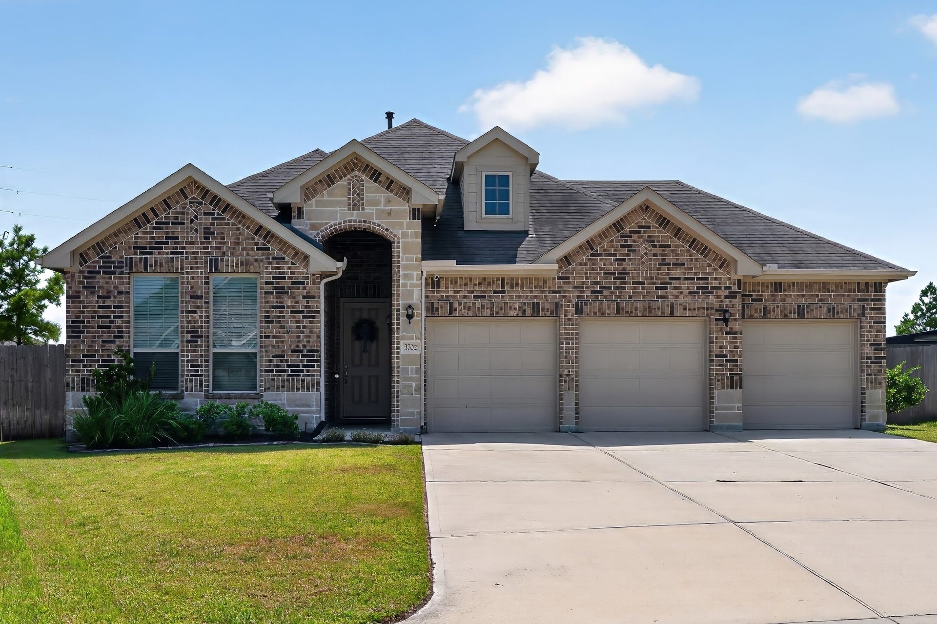 3702 Midway Gardens Drive, Spring, TX 77386 3702 Midway Gardens Drive, Spring, TX 77386