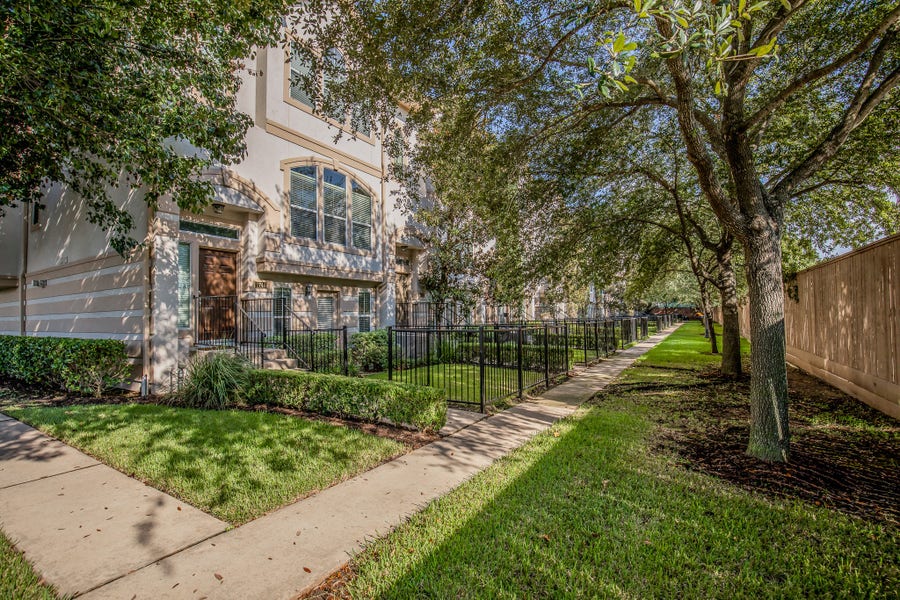 Property photo for 1742 French Village Drive, Houston, TX