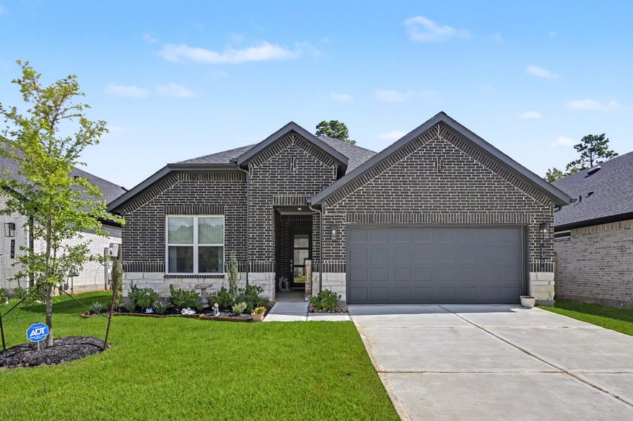 Property photo for 250 Springfield Terrace Court, Conroe, TX