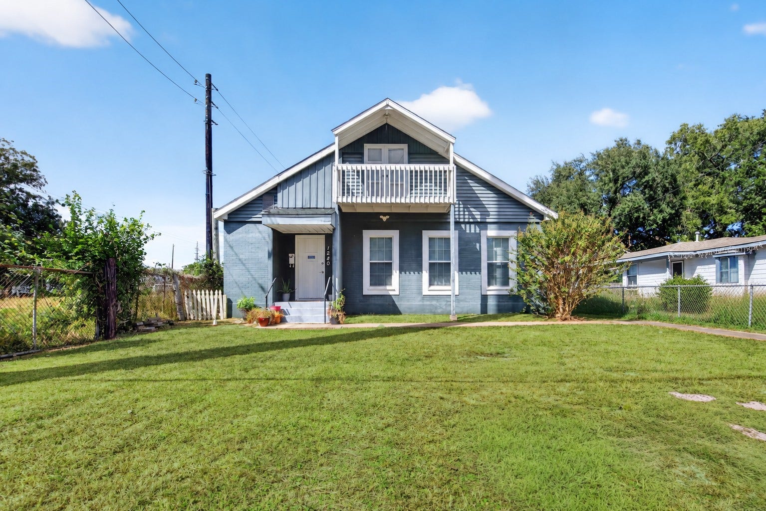 1240 Ross Street, La Marque, TX 77568 Front View Current Exterior Color