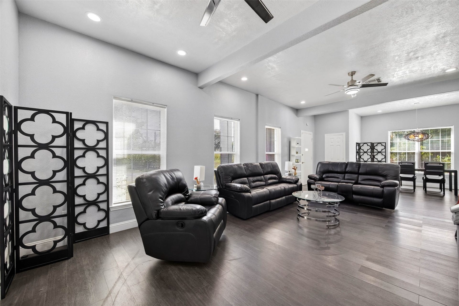1240 Ross Street, La Marque, TX 77568 1240 Ross Street, La Marque, TX 77568