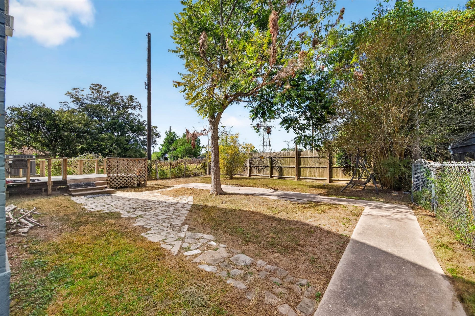 1240 Ross Street, La Marque, TX 77568 1240 Ross Street, La Marque, TX 77568