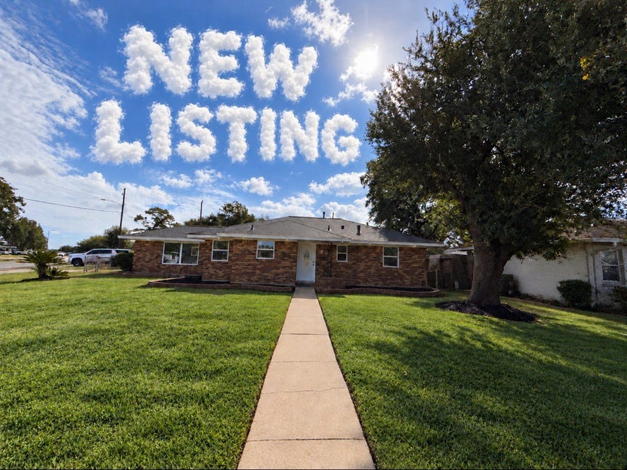 Property photo for 801 Redondo Drive, Houston, TX