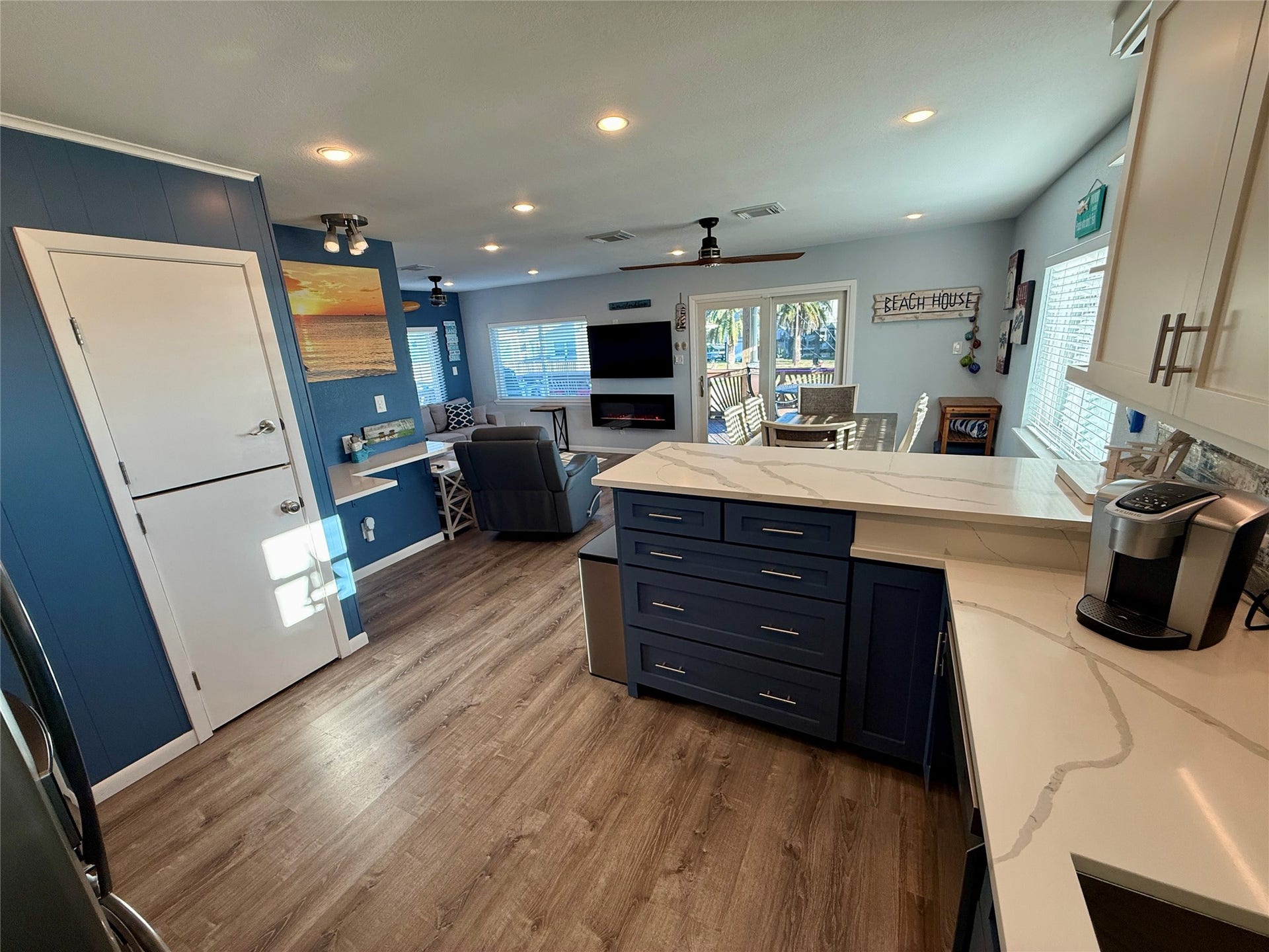 16719 Tahiti Way, Jamaica Beach, TX 77554 16719 Tahiti Way, Jamaica Beach, TX 77554