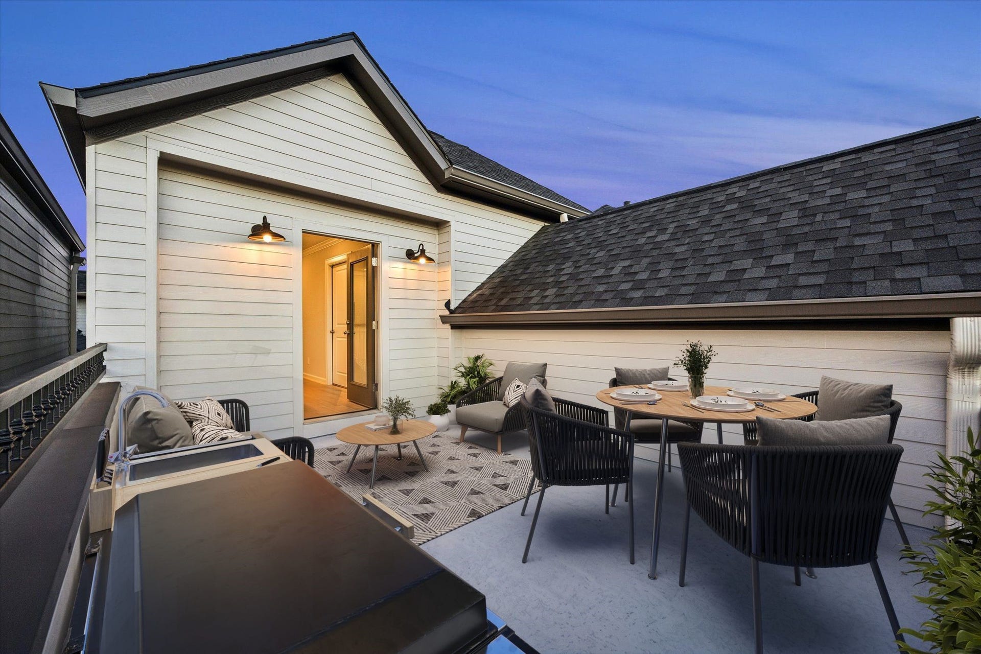 4030 Blossom Street, Houston, TX 77007 4030 Blossom Street, Houston, TX 77007