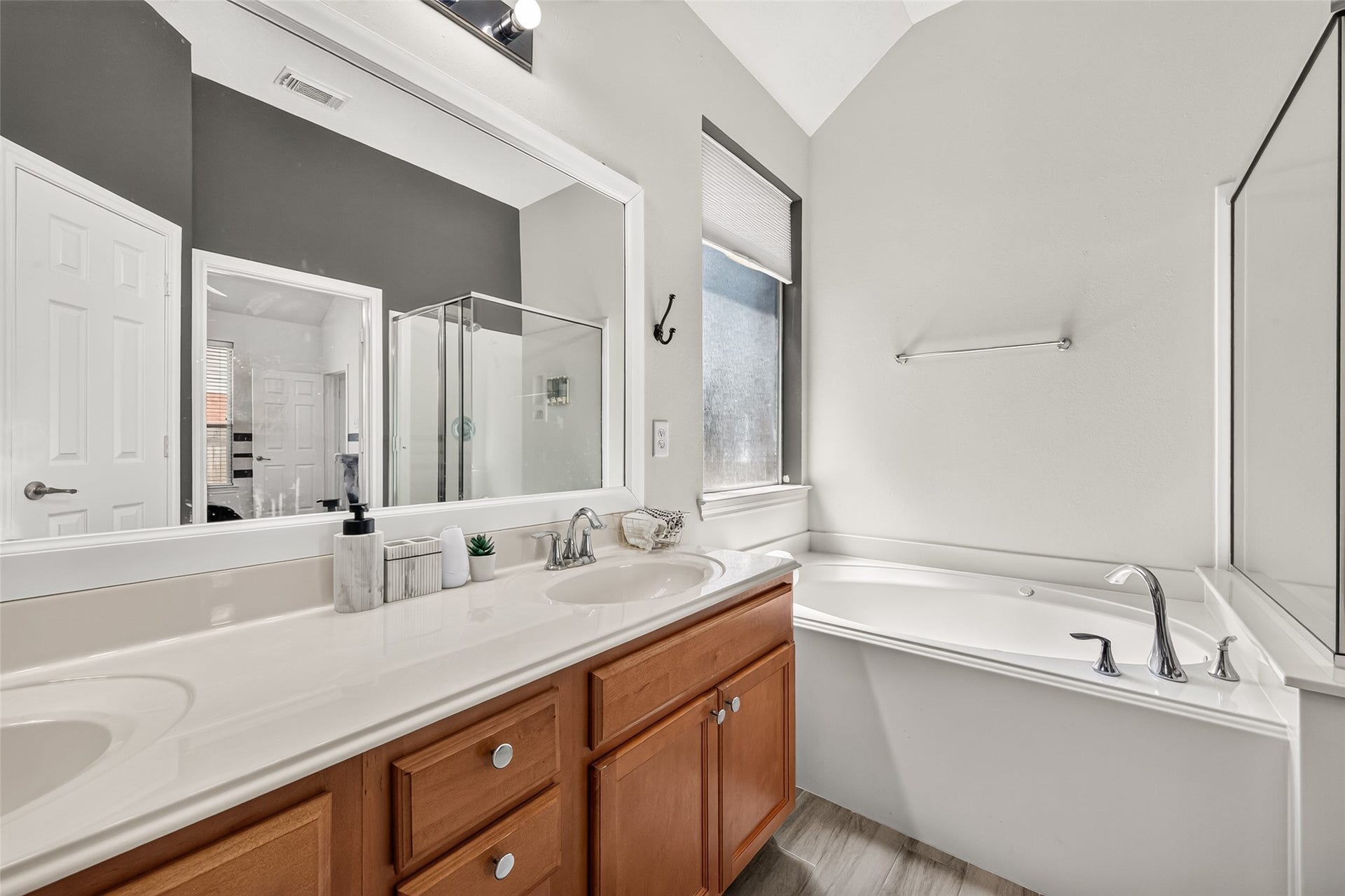 7419 Avalon Trce, Richmond, TX 77407 7419 Avalon Trce, Richmond, TX 77407