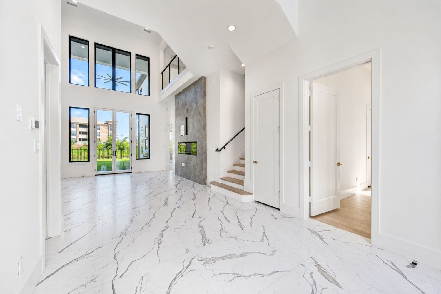 2219 Camden Creek Lane, Houston, TX 77077