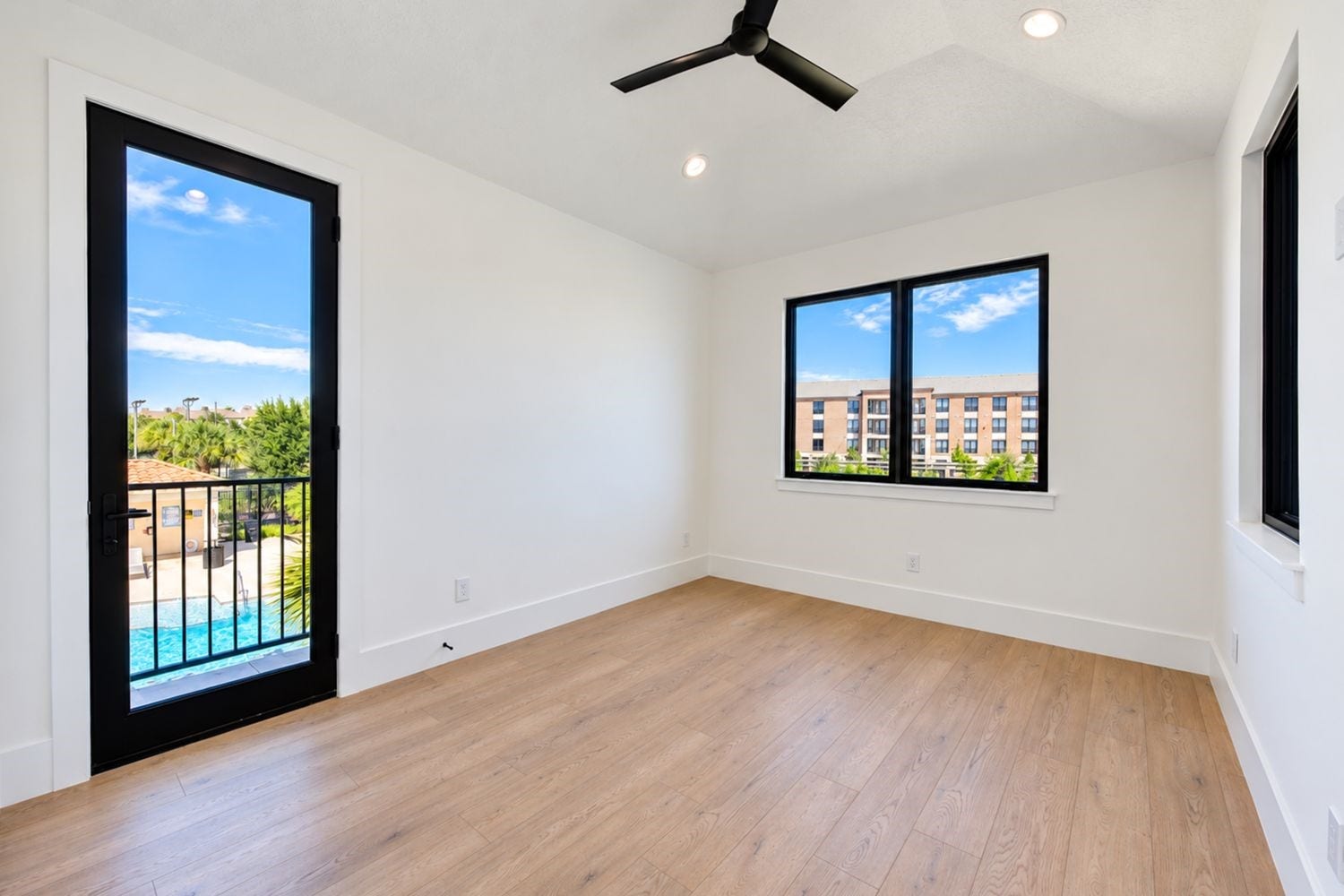 2219 Camden Creek Lane, Houston, TX 77077