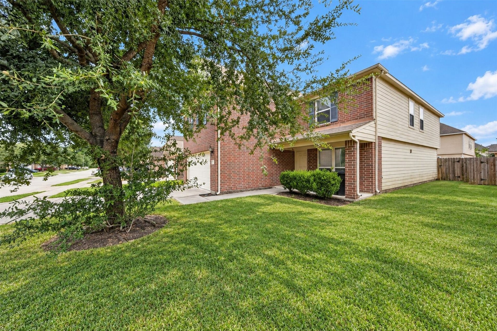 7227 Fox Scene Drive, Humble, TX 77338