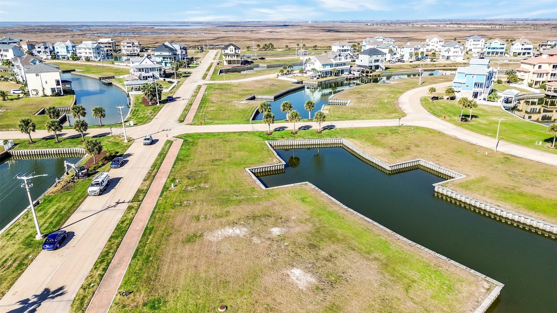 30 Long Key, Hitchcock, TX 77563 30 Long Key, Hitchcock, TX 77563