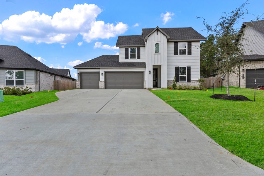 Property photo for 4617 Vernal Loop, Conroe, TX