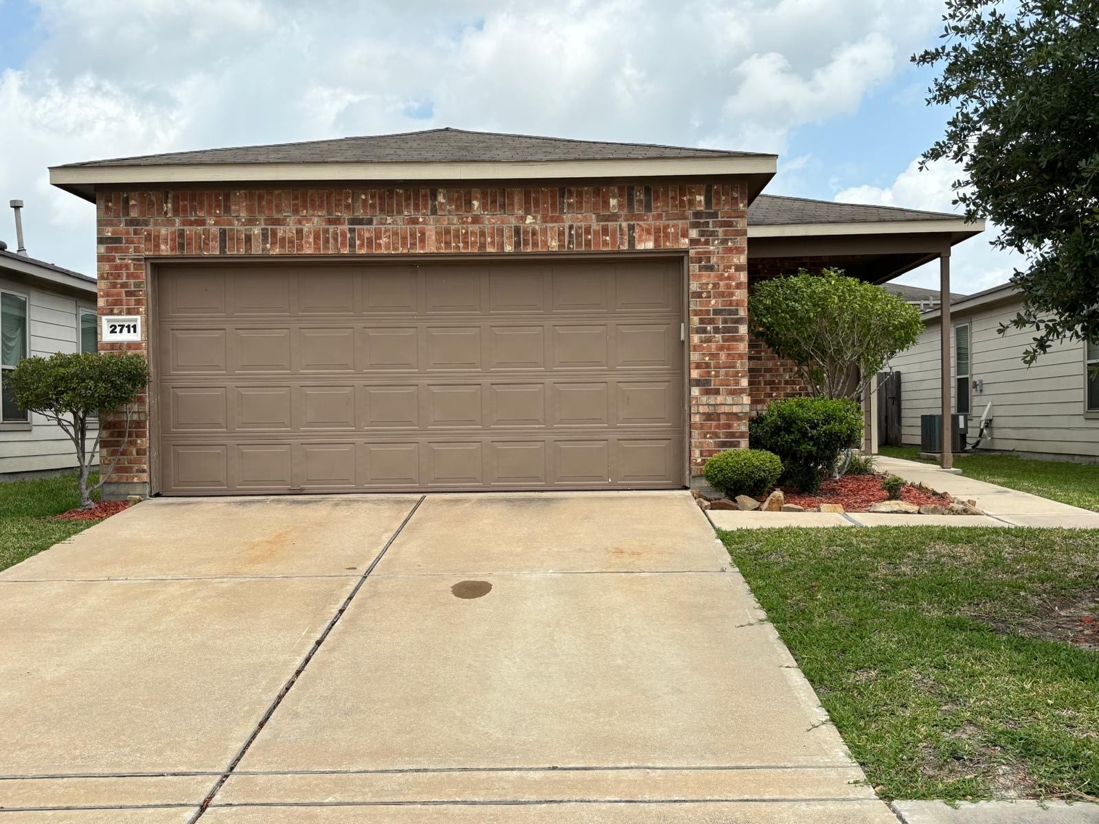 2711 Skyview Long Drive, Houston, TX 77047 2711 Skyview Long Drive, Houston, TX 77047
