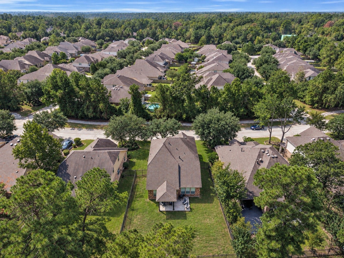 78 Heritage Mill, The Woodlands, TX 77375 Enjoy beautiful water views surrounded by lush greenery and mature trees, offering a peaceful, picturesque setting. This exceptional location combines natural beauty with the convenience of Creekside Park living.