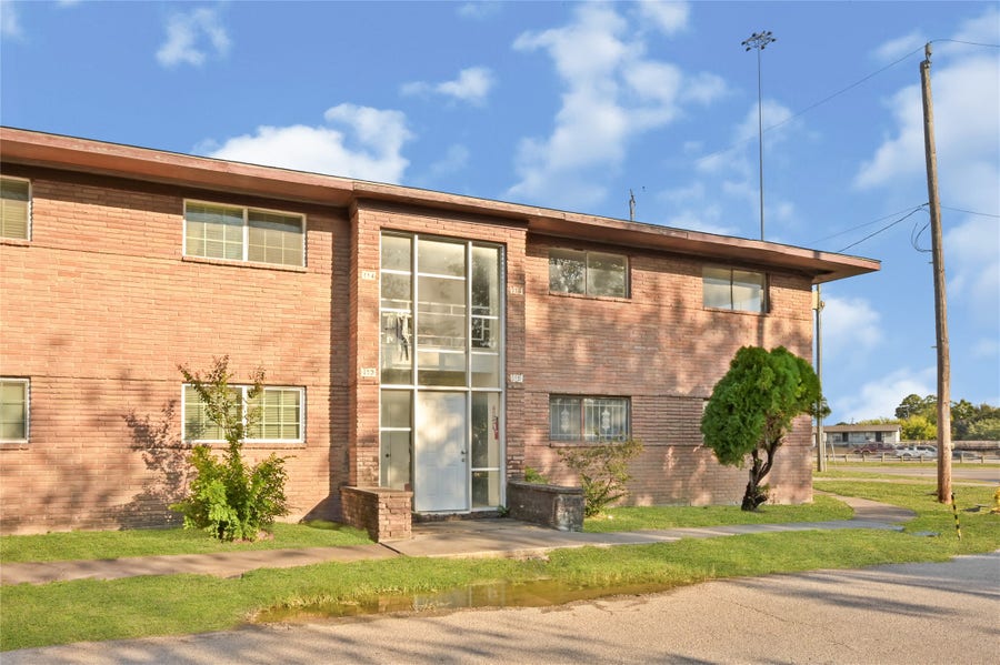 Property photo for 8001 South Loop E, #115, Houston, TX