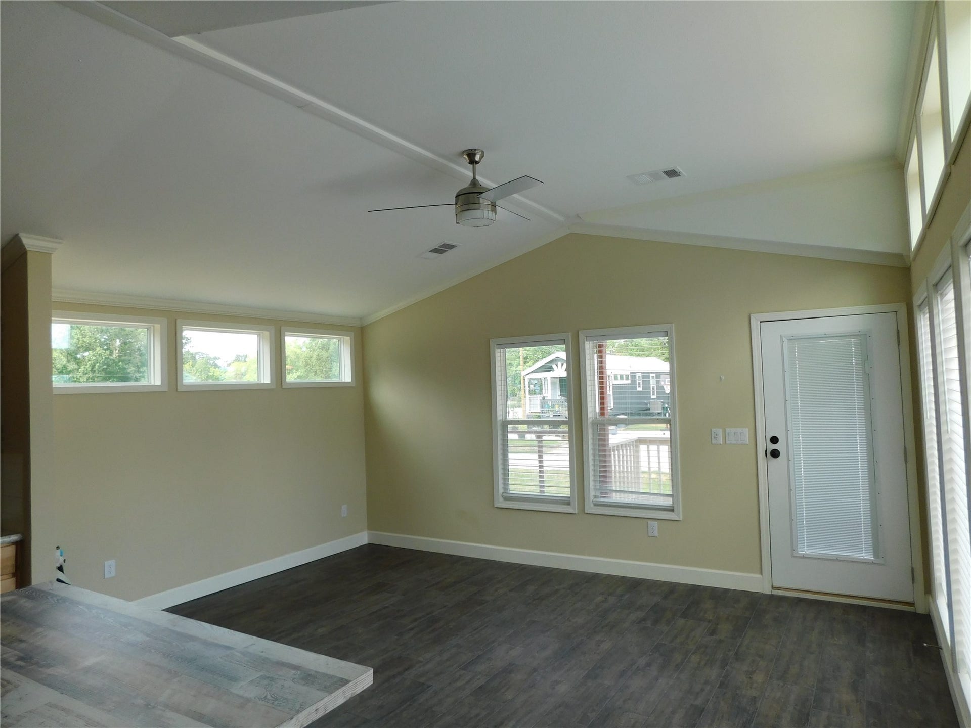 21515 W Hammond Drive, Porter, TX 77365 21515 W Hammond Drive, Porter, TX 77365