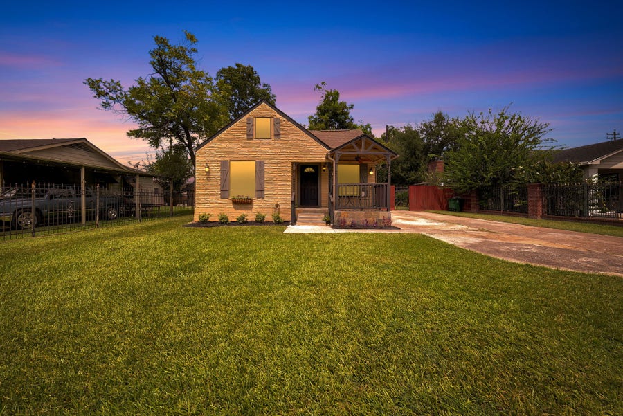 Property photo for 1103 Beckman Street, Houston, TX