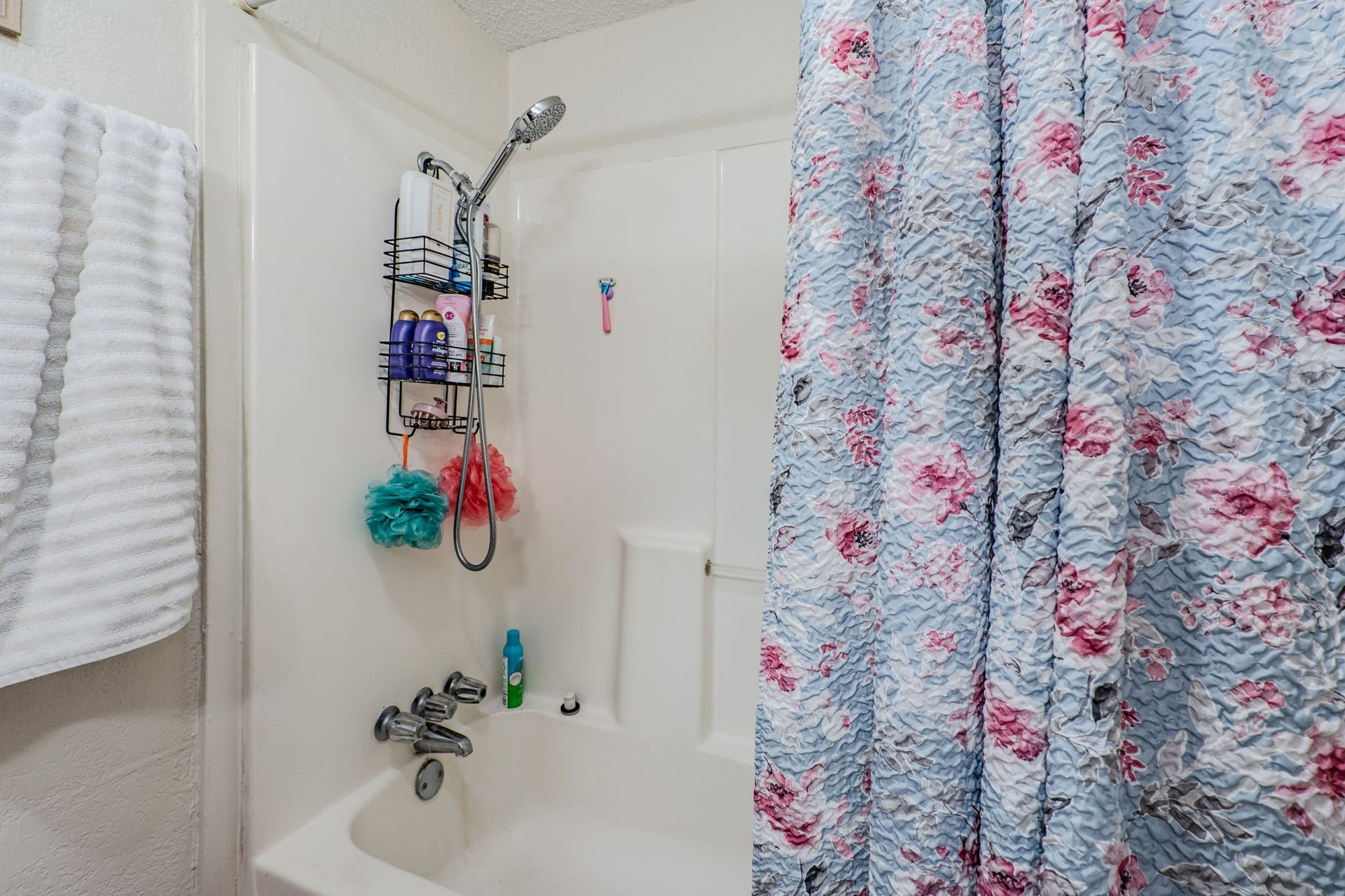 414 Jackson Avenue, Bacliff, TX 77518 414 Jackson Avenue, Bacliff, TX 77518