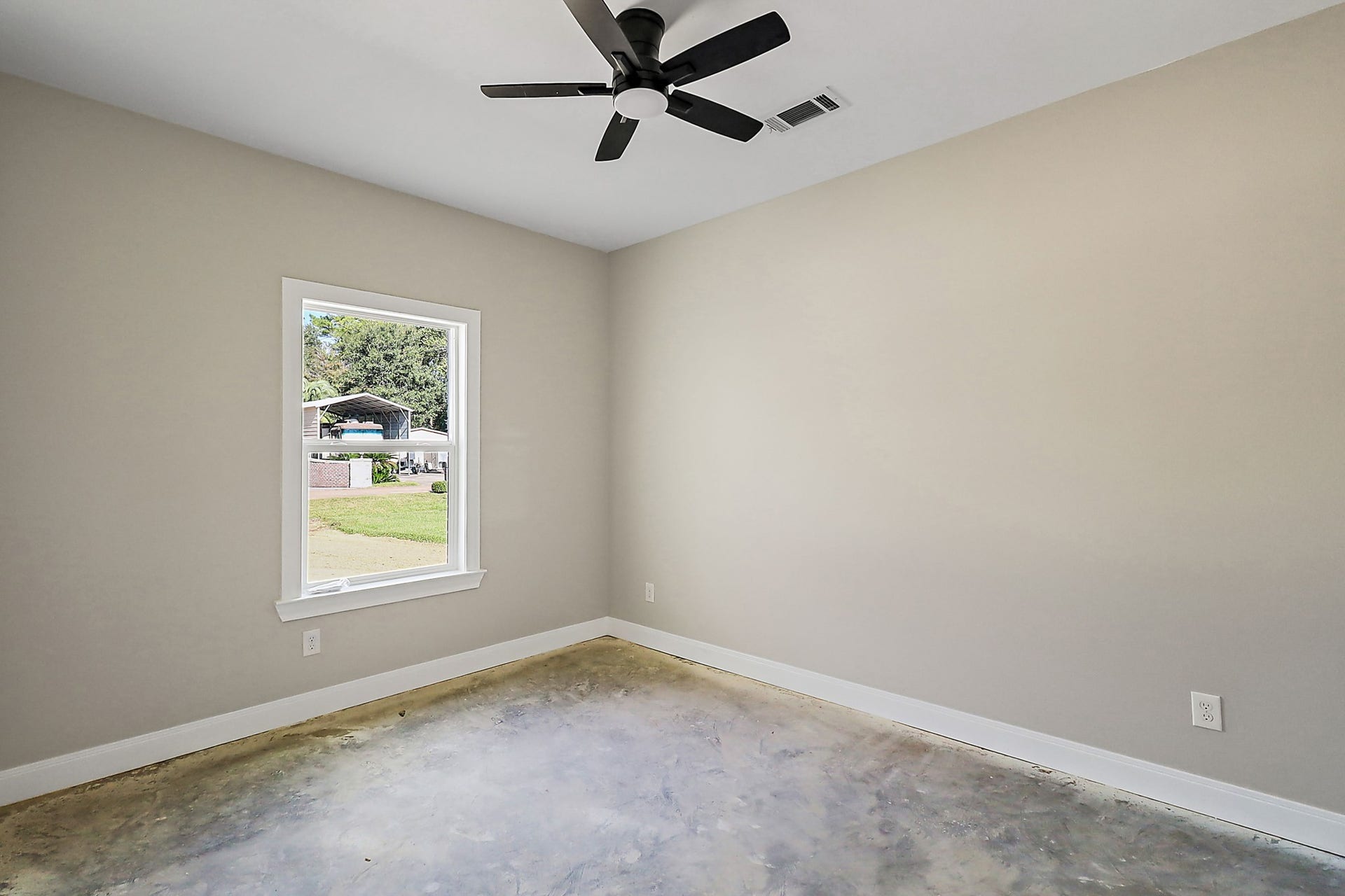 1811 Round Wind Trail, Crosby, TX 77532 Bedroom