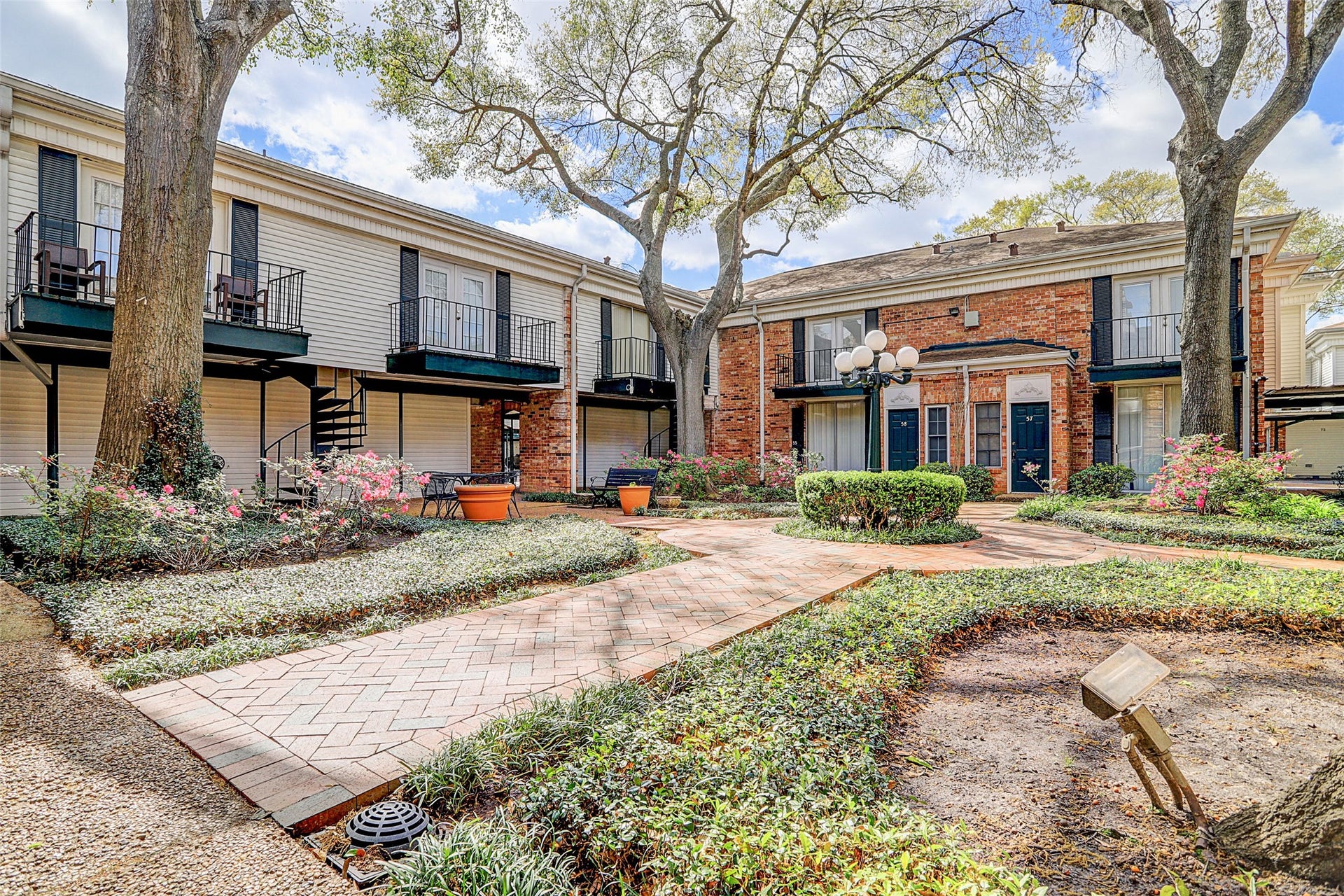 3400 Timmons Lane, #58, Houston, TX 77027 3400 Timmons Lane, #58, Houston, TX 77027