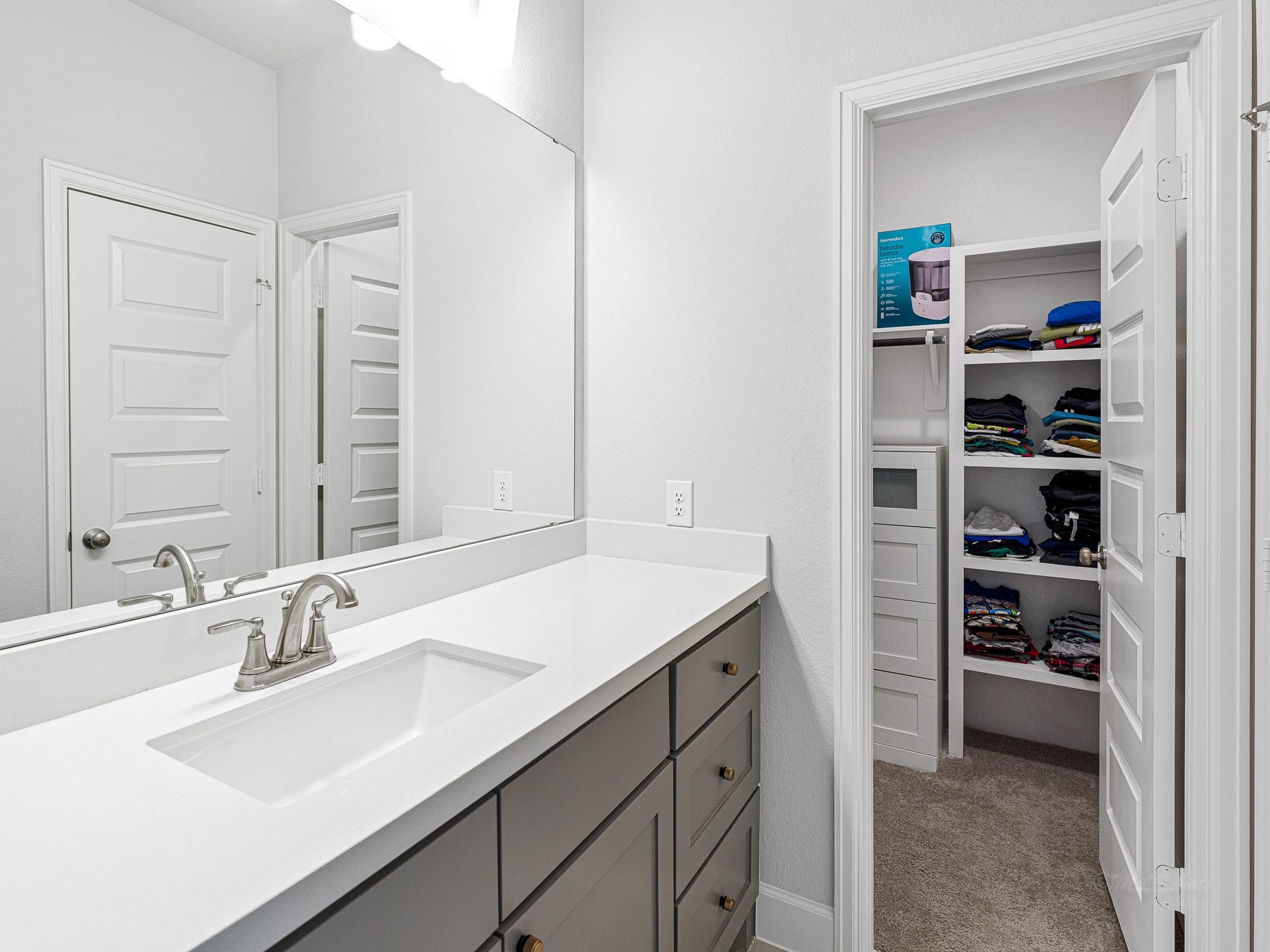 5615 Logan Ridge Lane, Fulshear, TX 77441