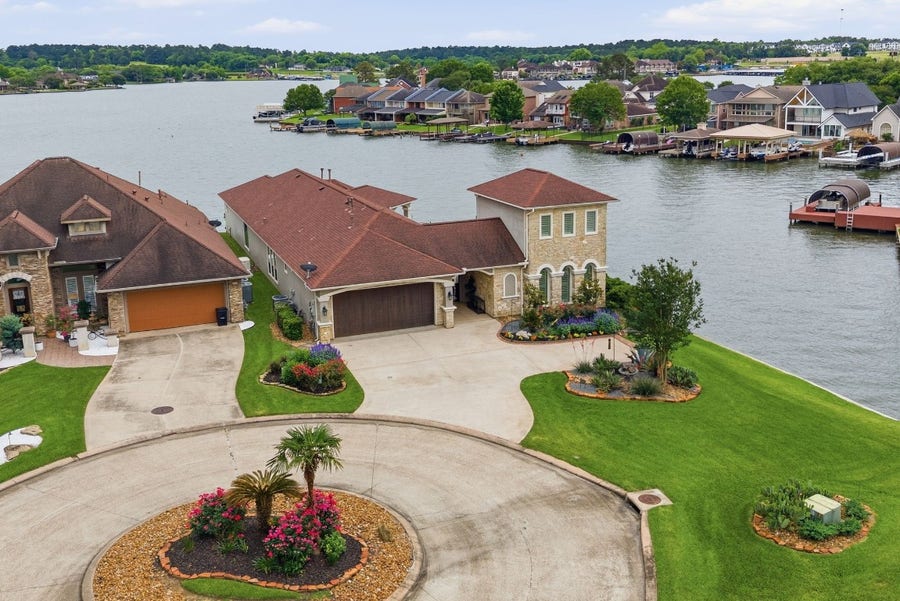 Property photo for 9305 Old River Court E, Montgomery, TX