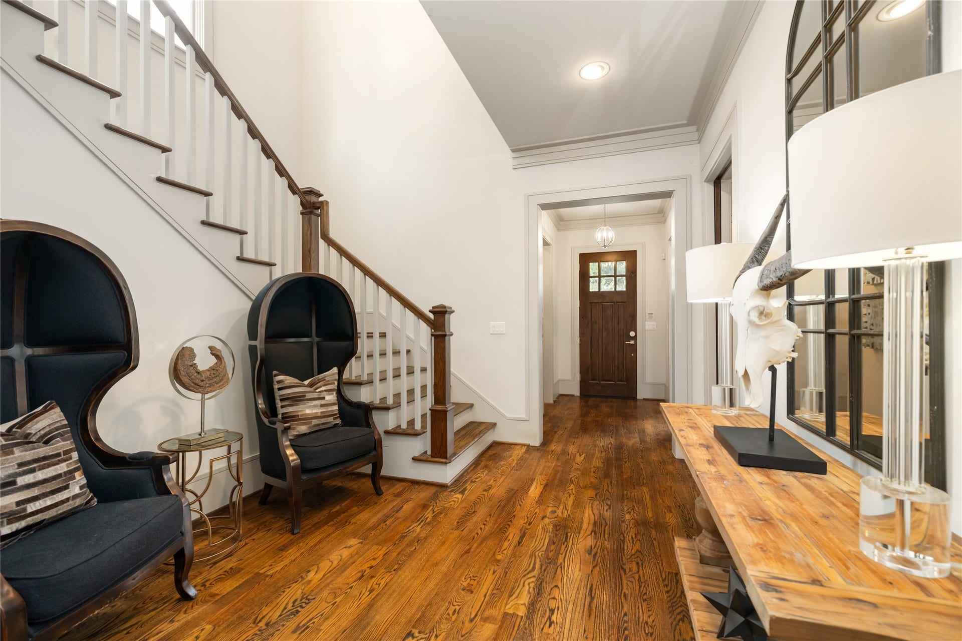 Inviting foyer welcomes you in