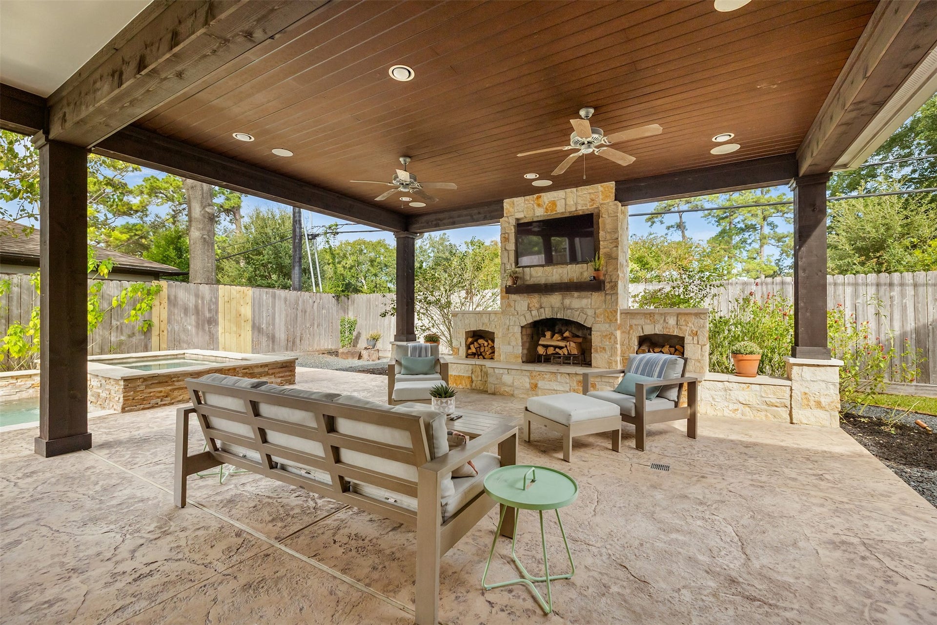 746 W 42nd Street, Houston, TX 77018