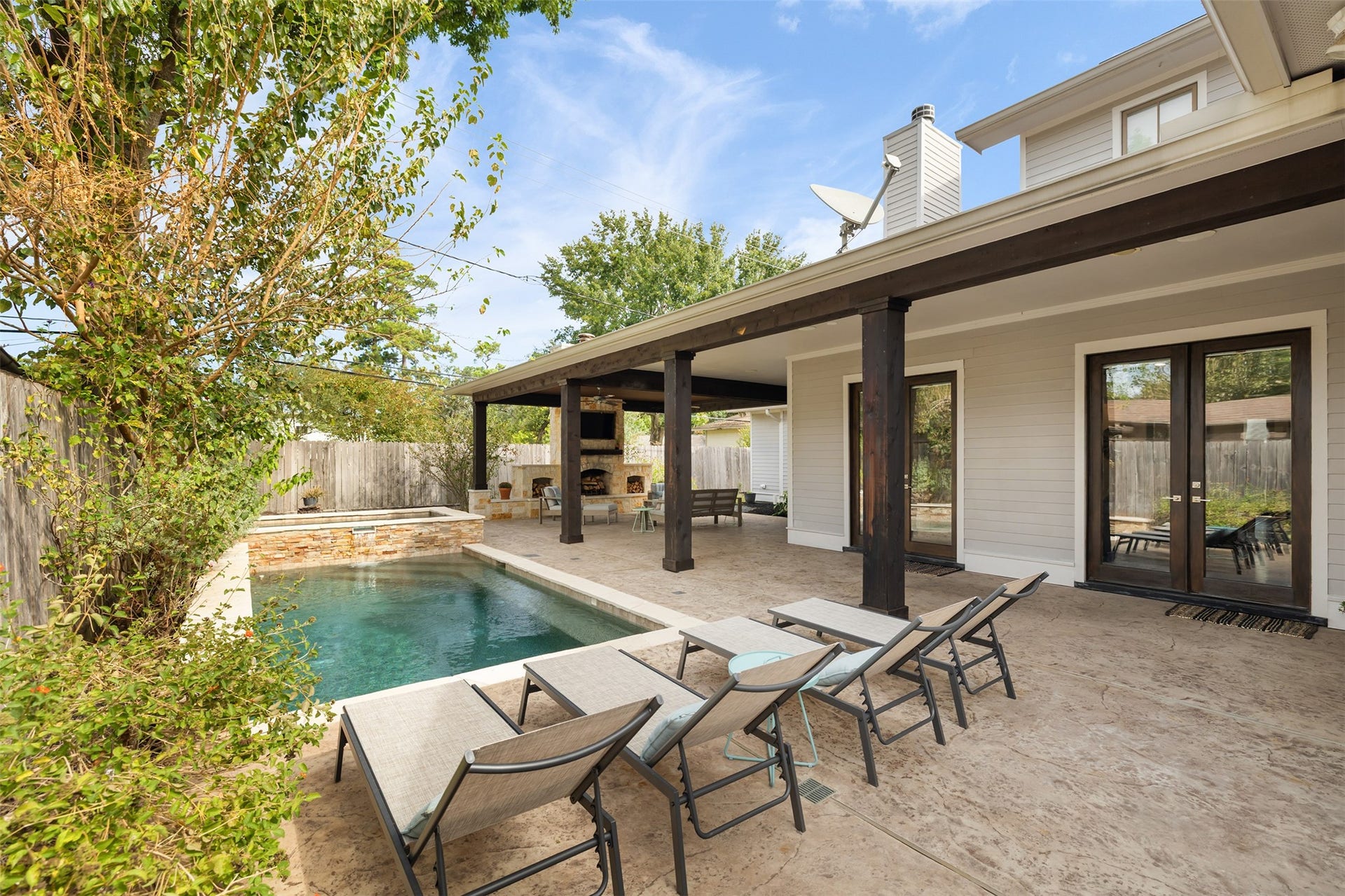 746 W 42nd Street, Houston, TX 77018
