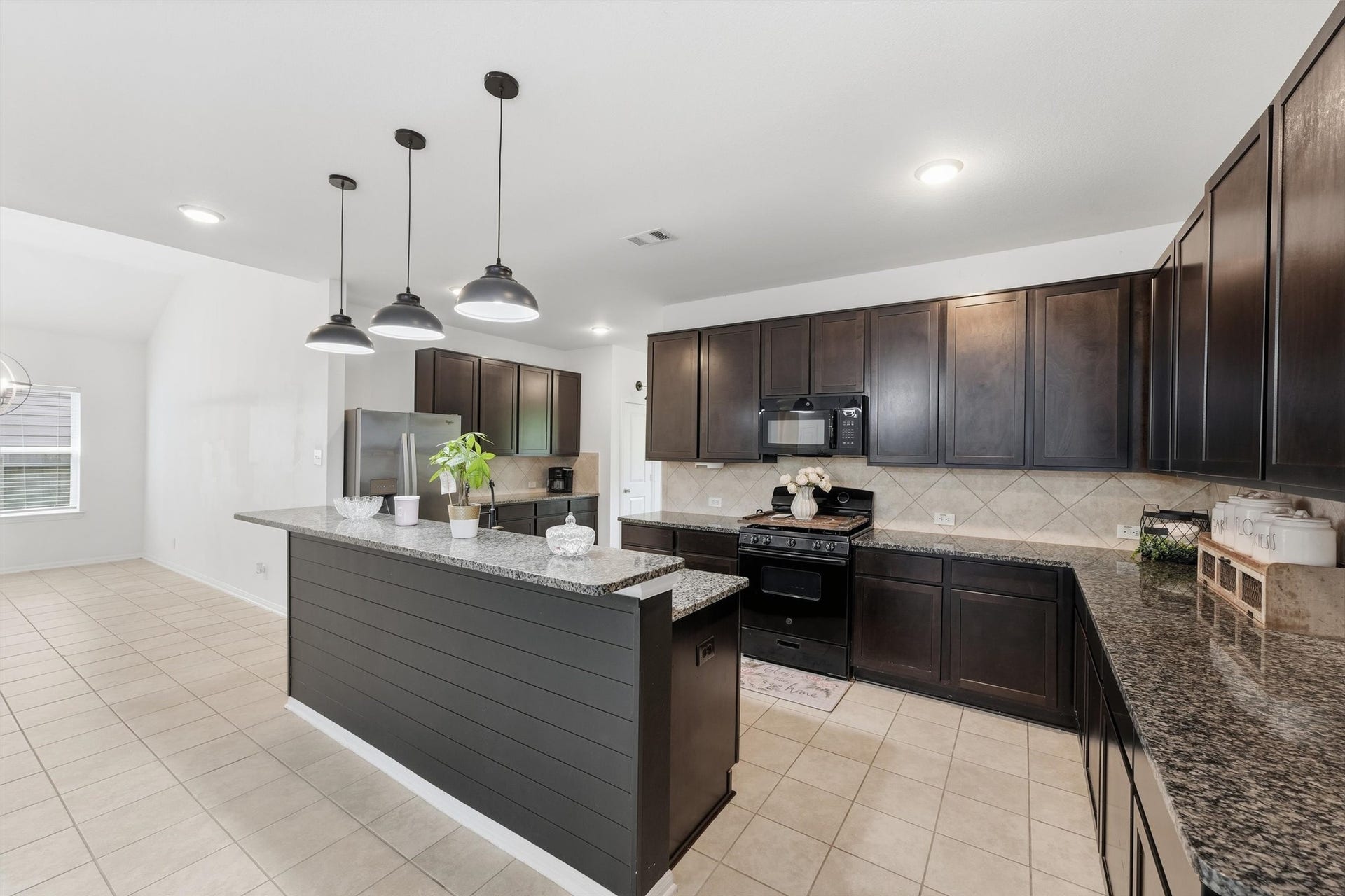 5303 Rivers Edge Drive, Richmond, TX 77469 5303 Rivers Edge Drive, Richmond, TX 77469