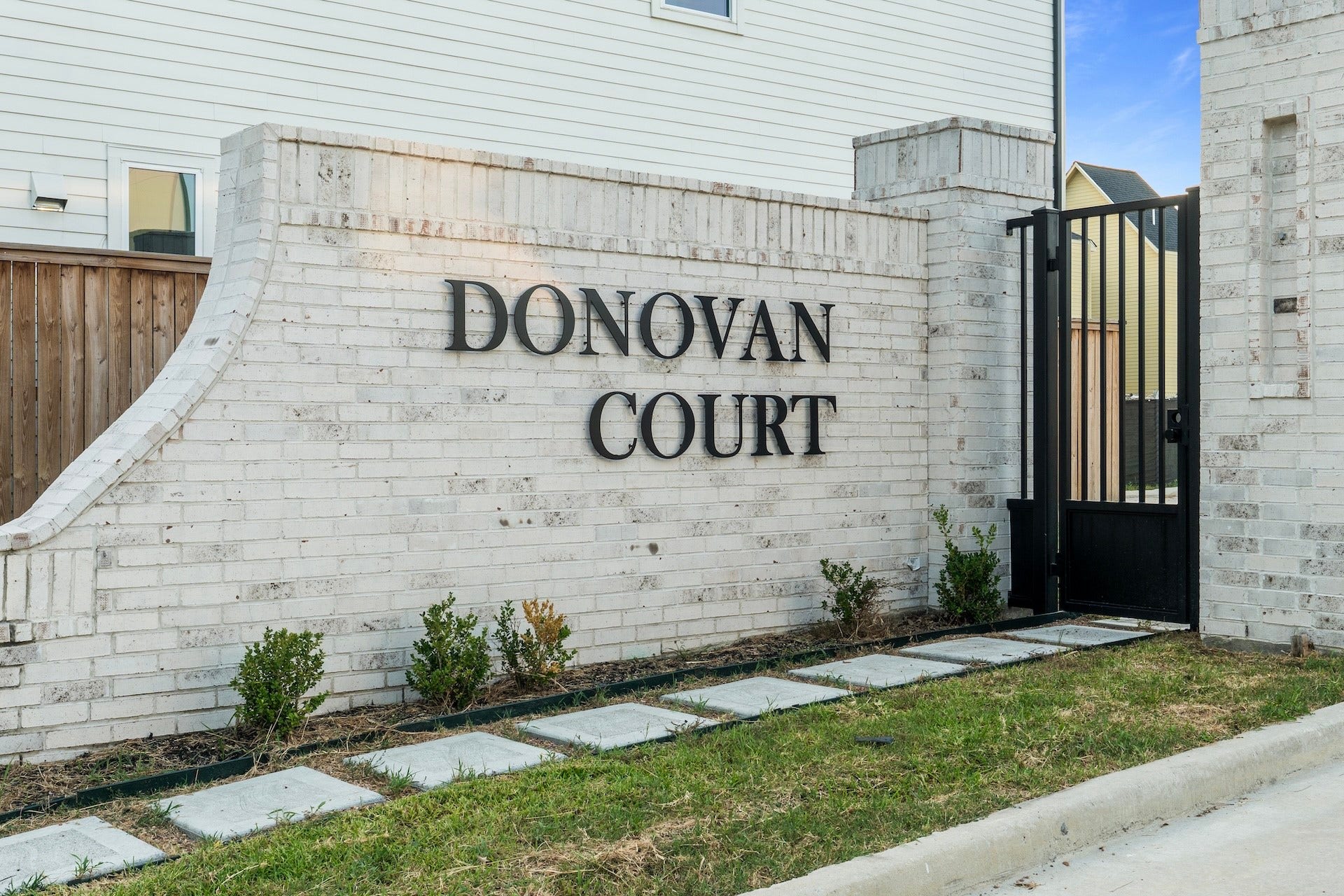 Exceptional Curb Appeal - This home comes with a well-proportioned handsome elevation.
Elegant combination of hand slurred brick, painted carriage style garage door with a terracotta
paver driveway.