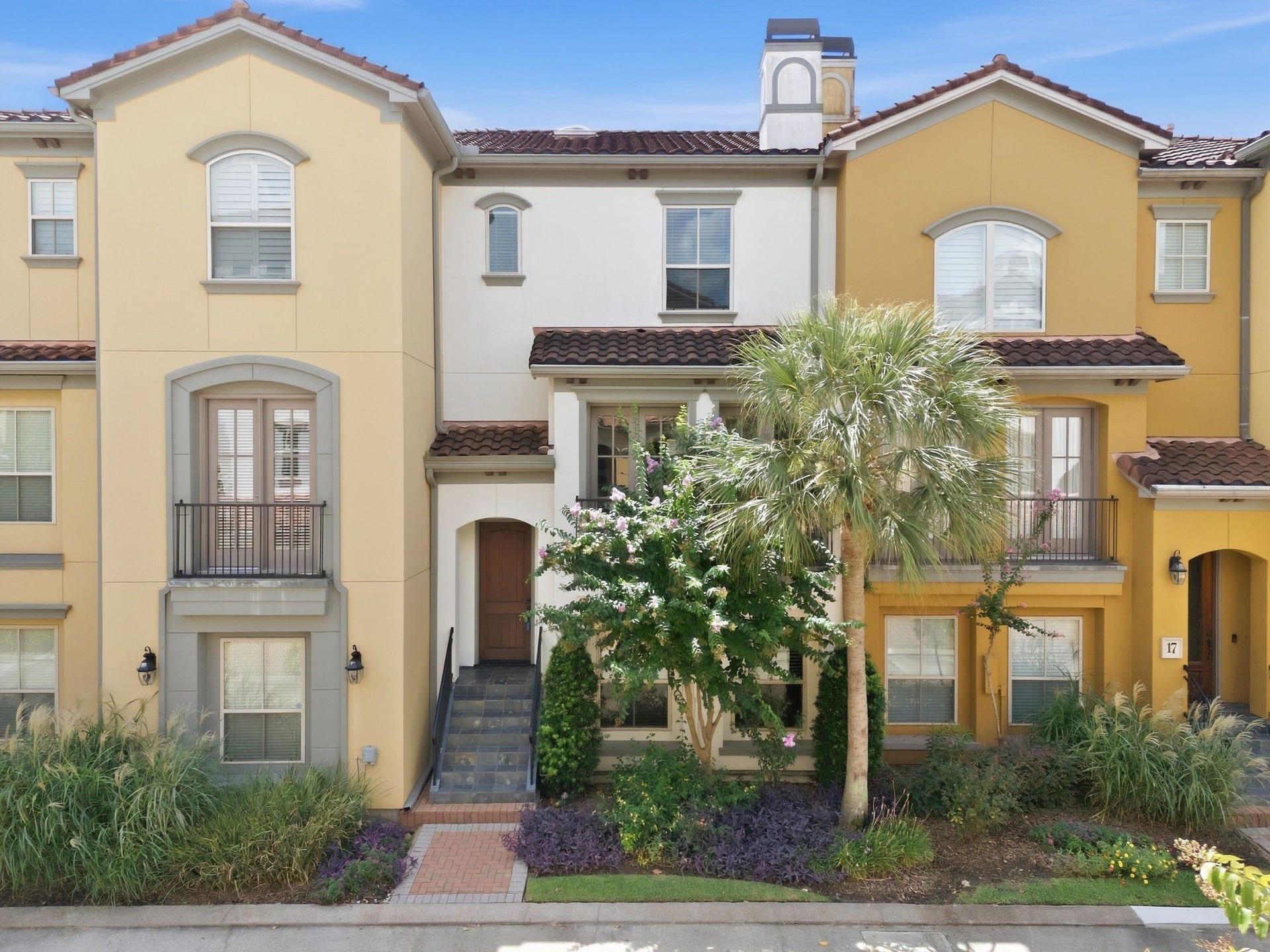 15 Laurelwood Drive, Houston, TX 77058 Ideal for lock & leave lifestyles