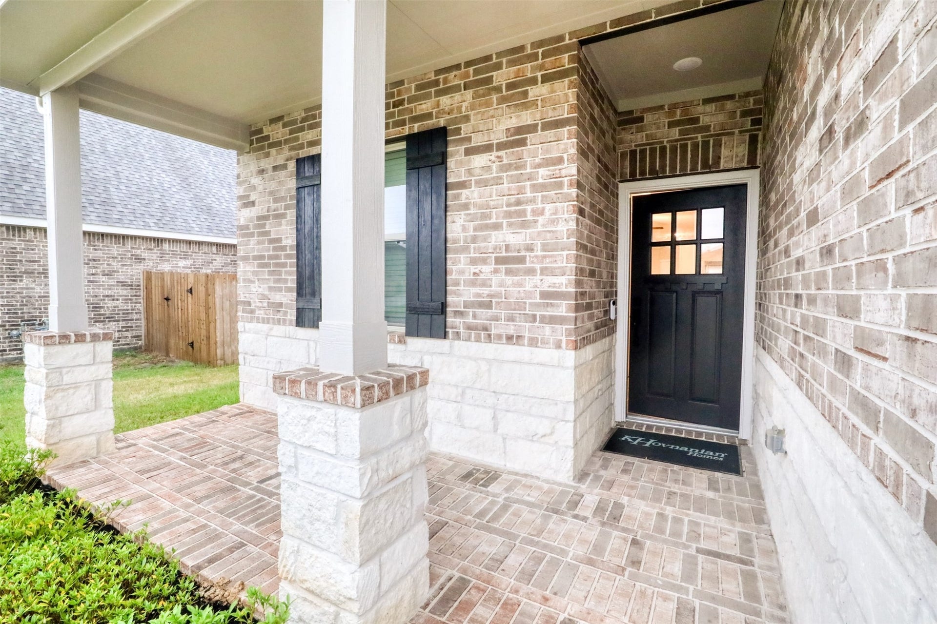 30533 Pleasant Oaks Drive, Magnolia, TX 77355 30533 Pleasant Oaks Drive, Magnolia, TX 77355
